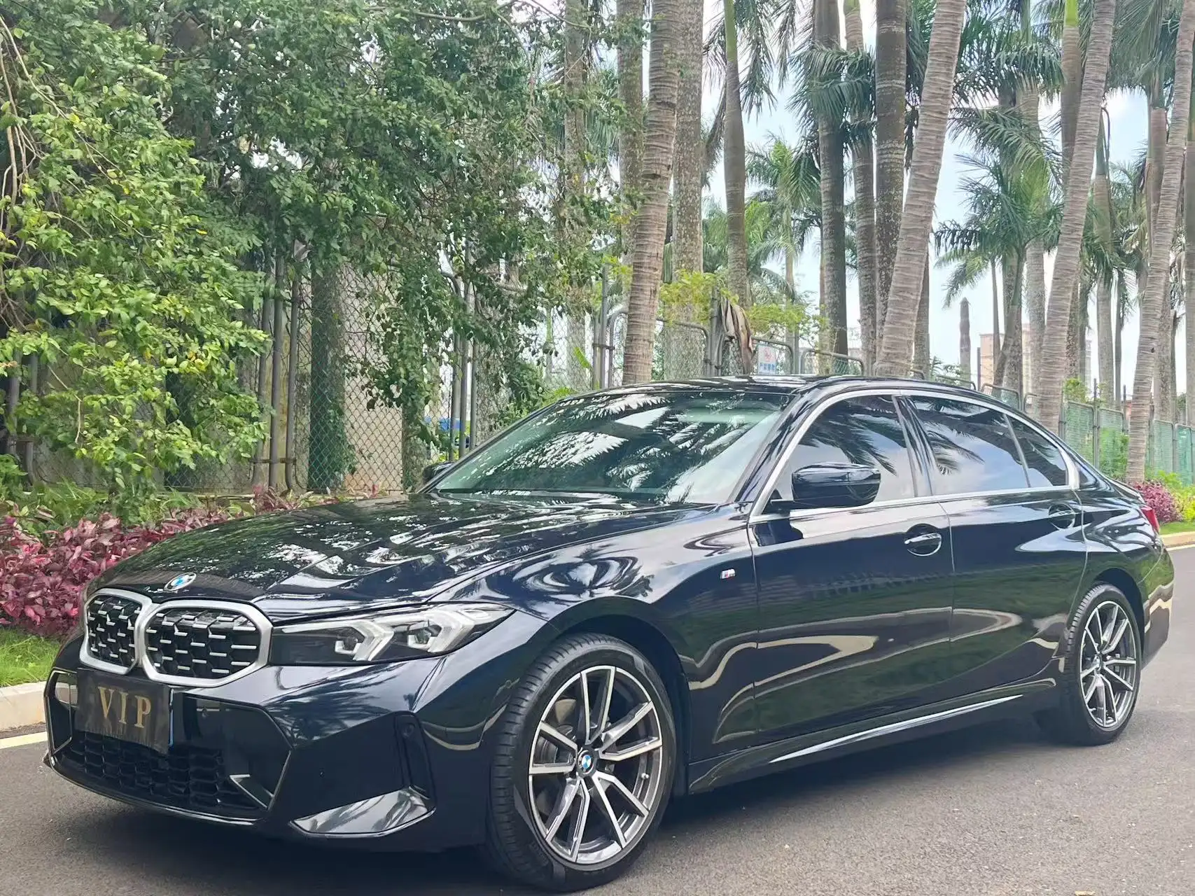 BMW 325Li
