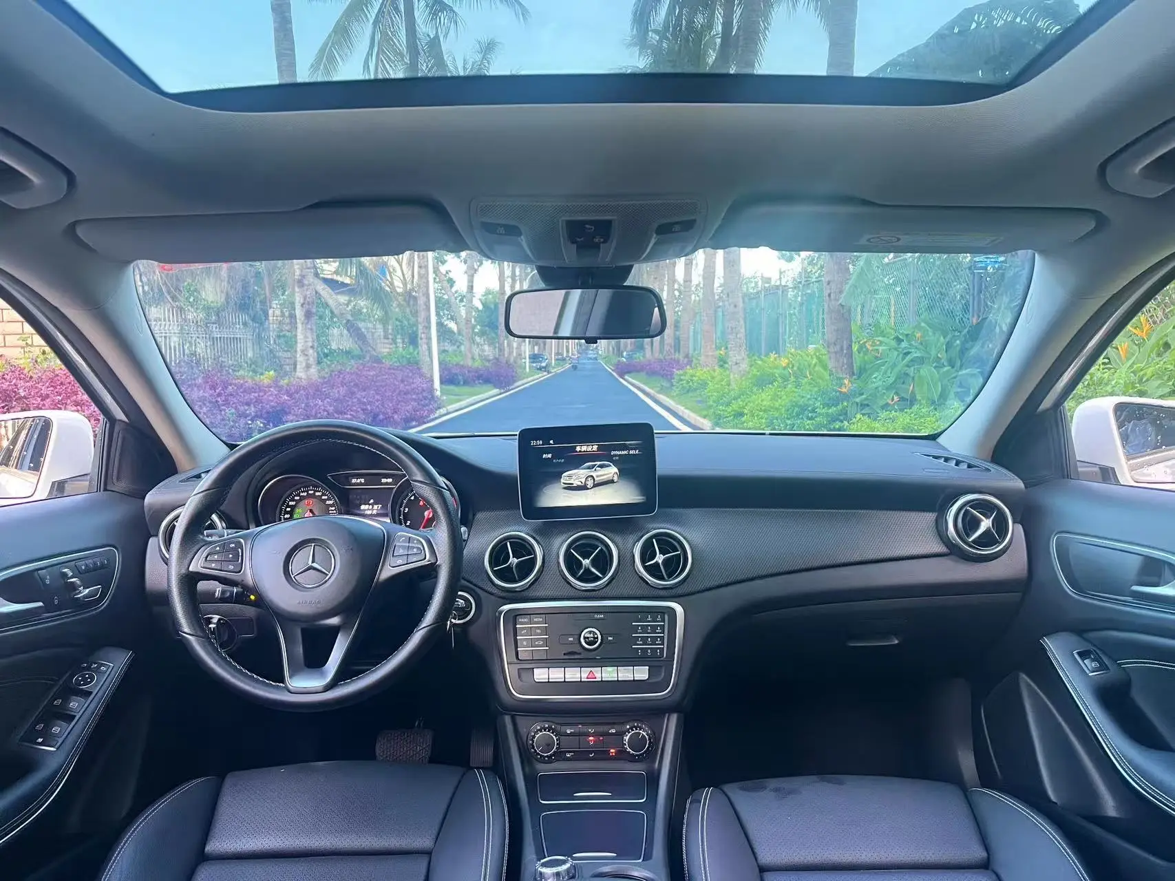 Mercedes-Benz GLA 200, 2019 8