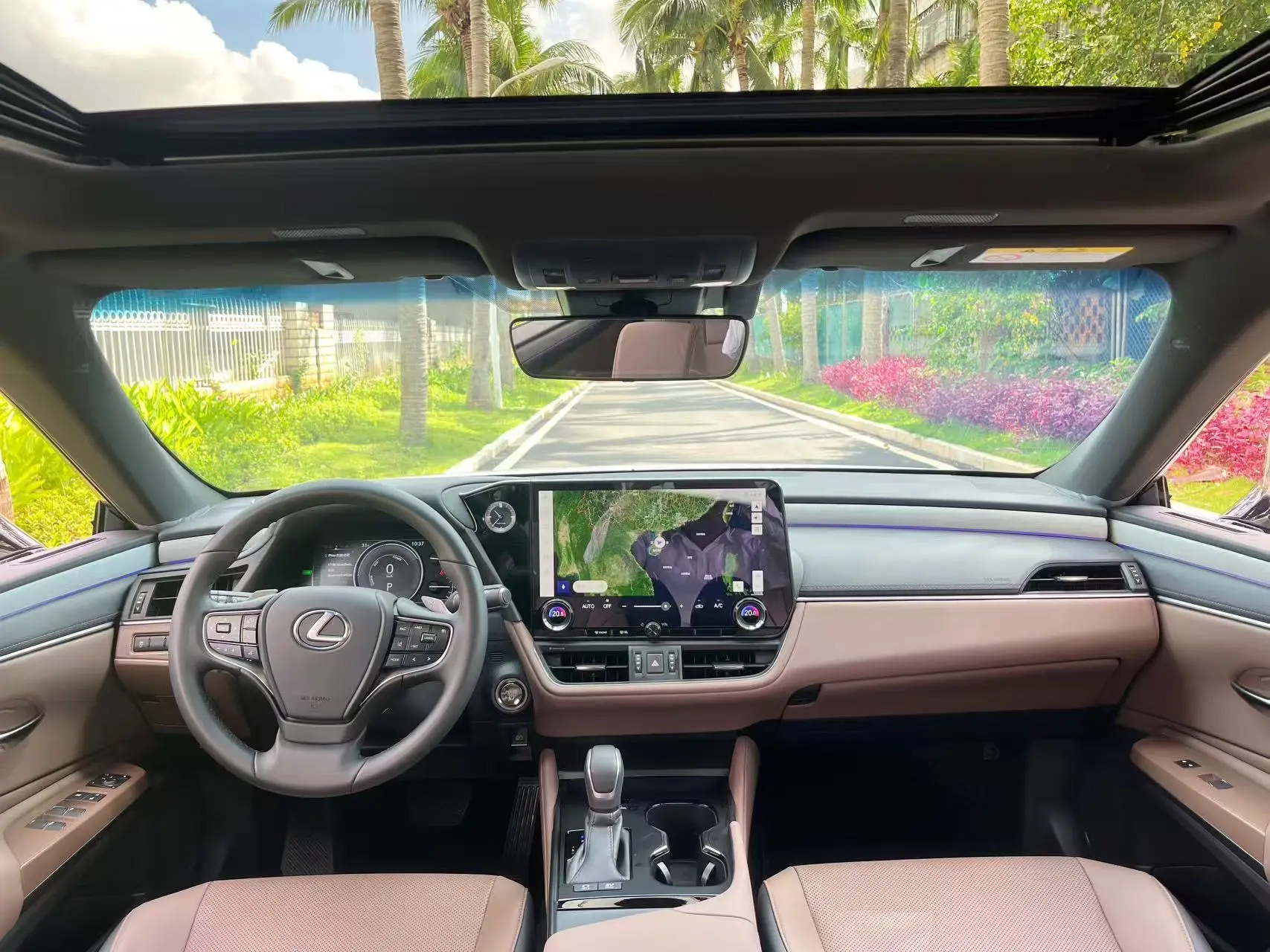 Lexus ES 300h, 2025 8