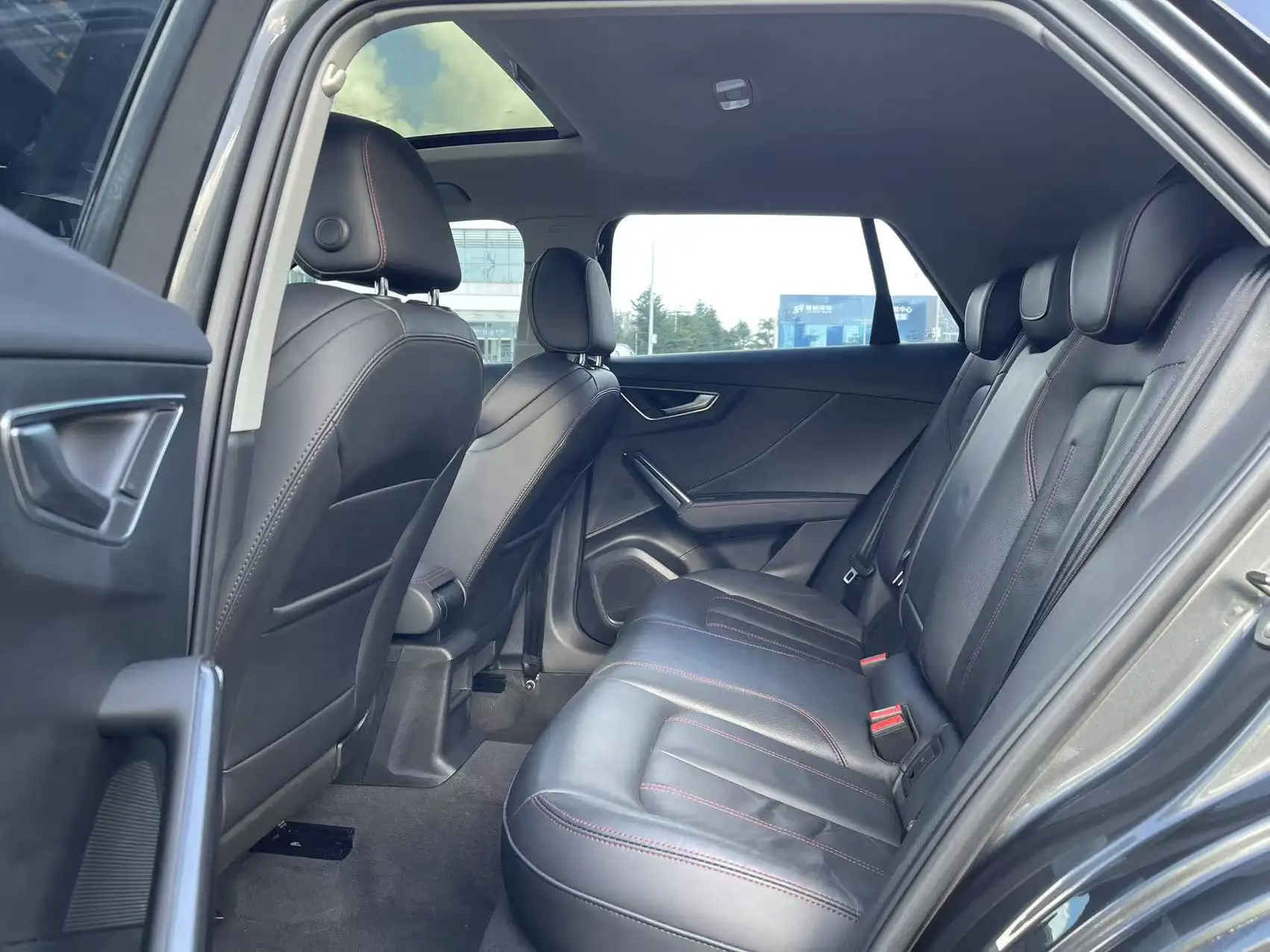 Audi Q2L 35 TFSI, 2023 8