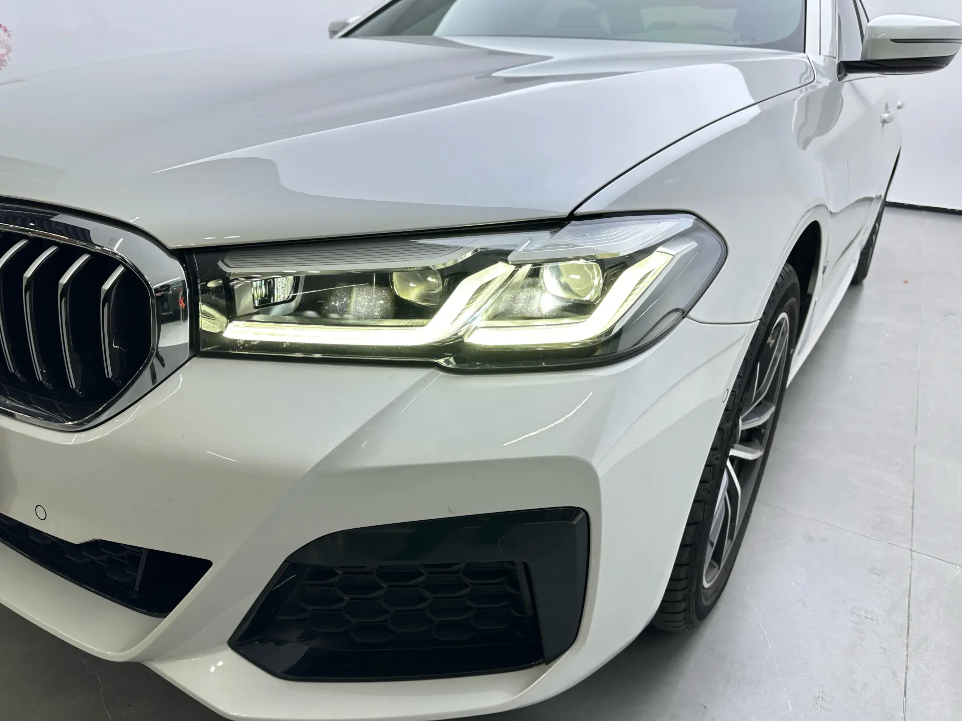BMW 525Li, 2023 9