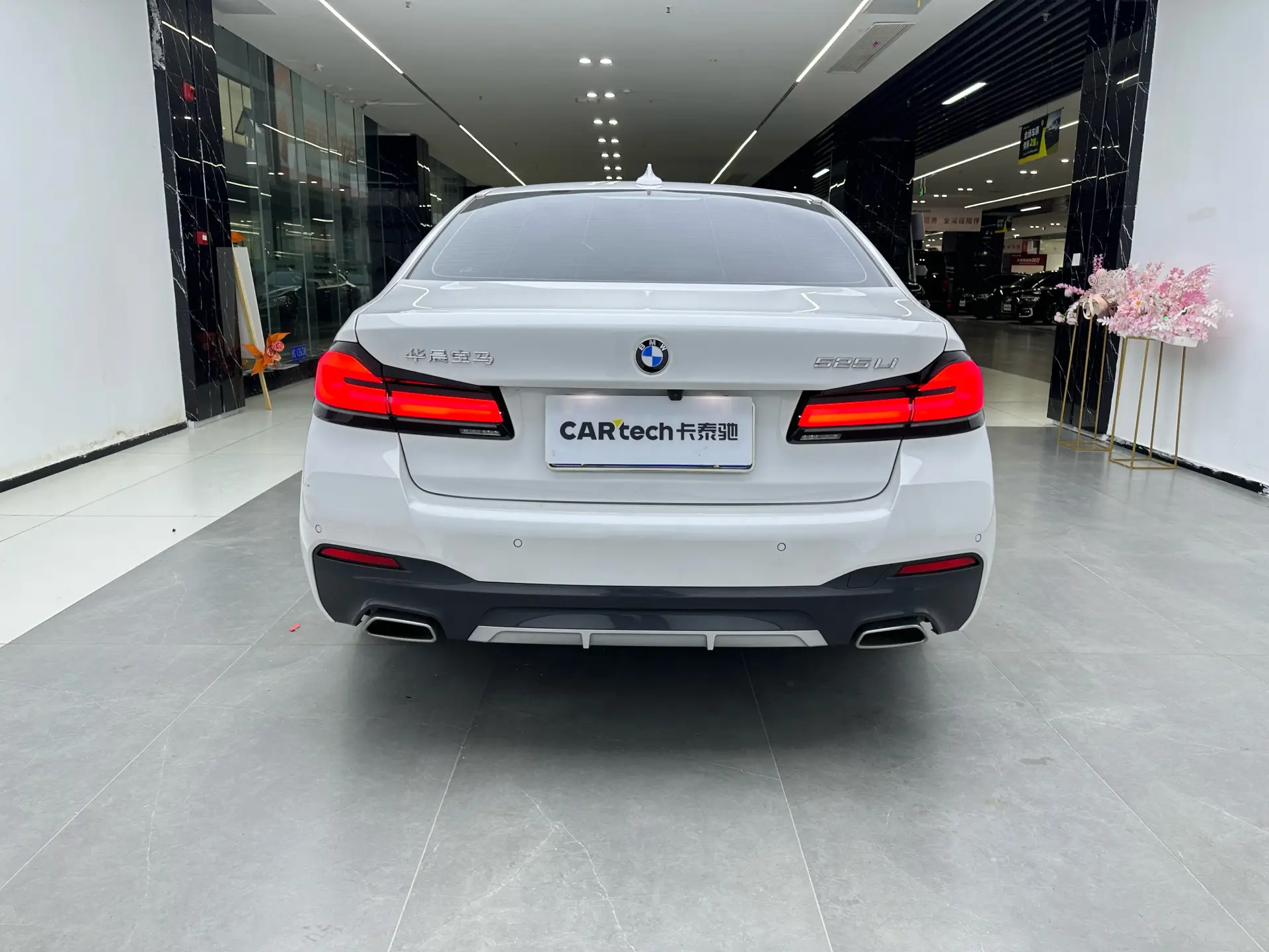 BMW 525Li, 2023 6