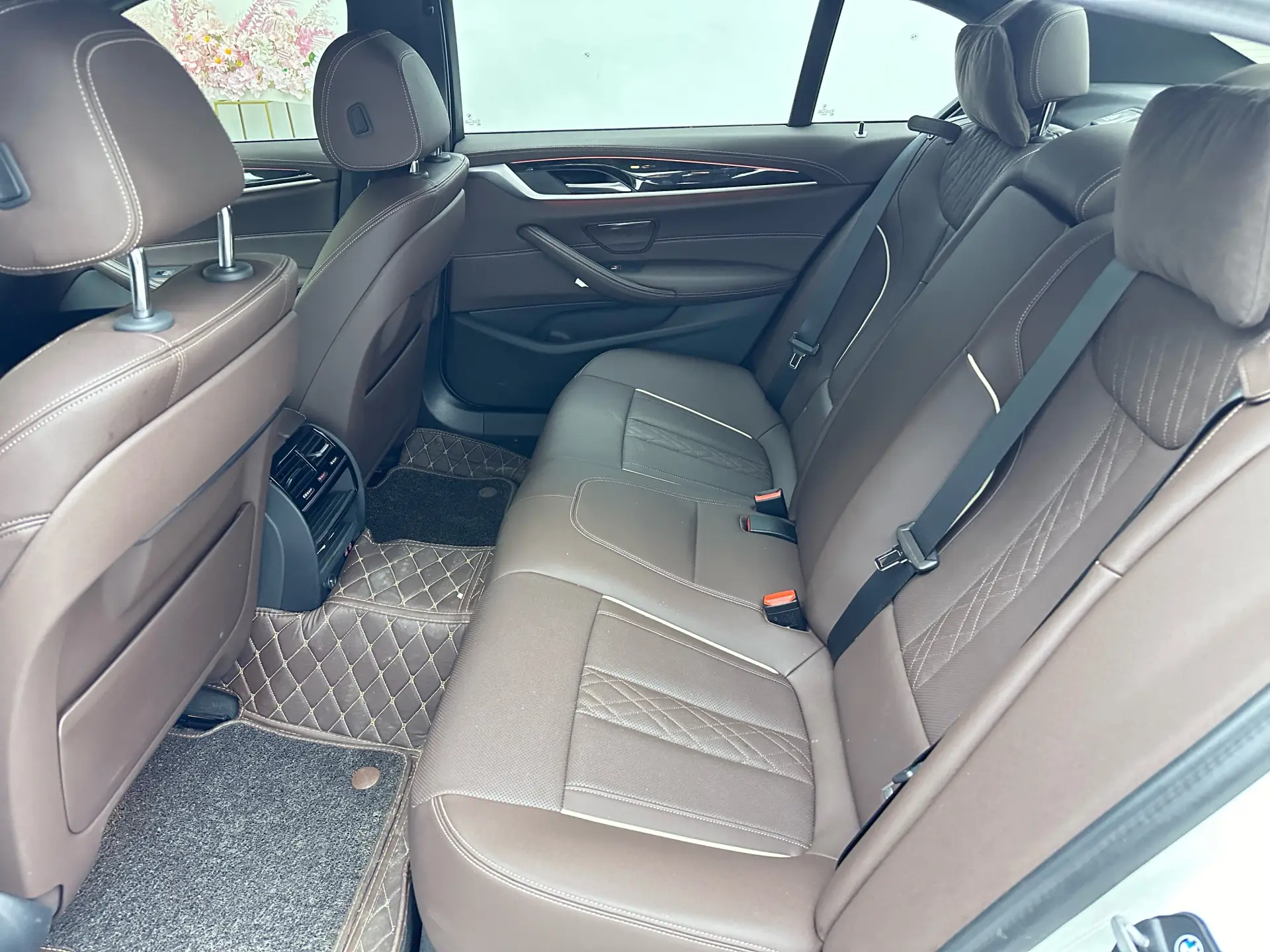 BMW 525Li, 2023 16
