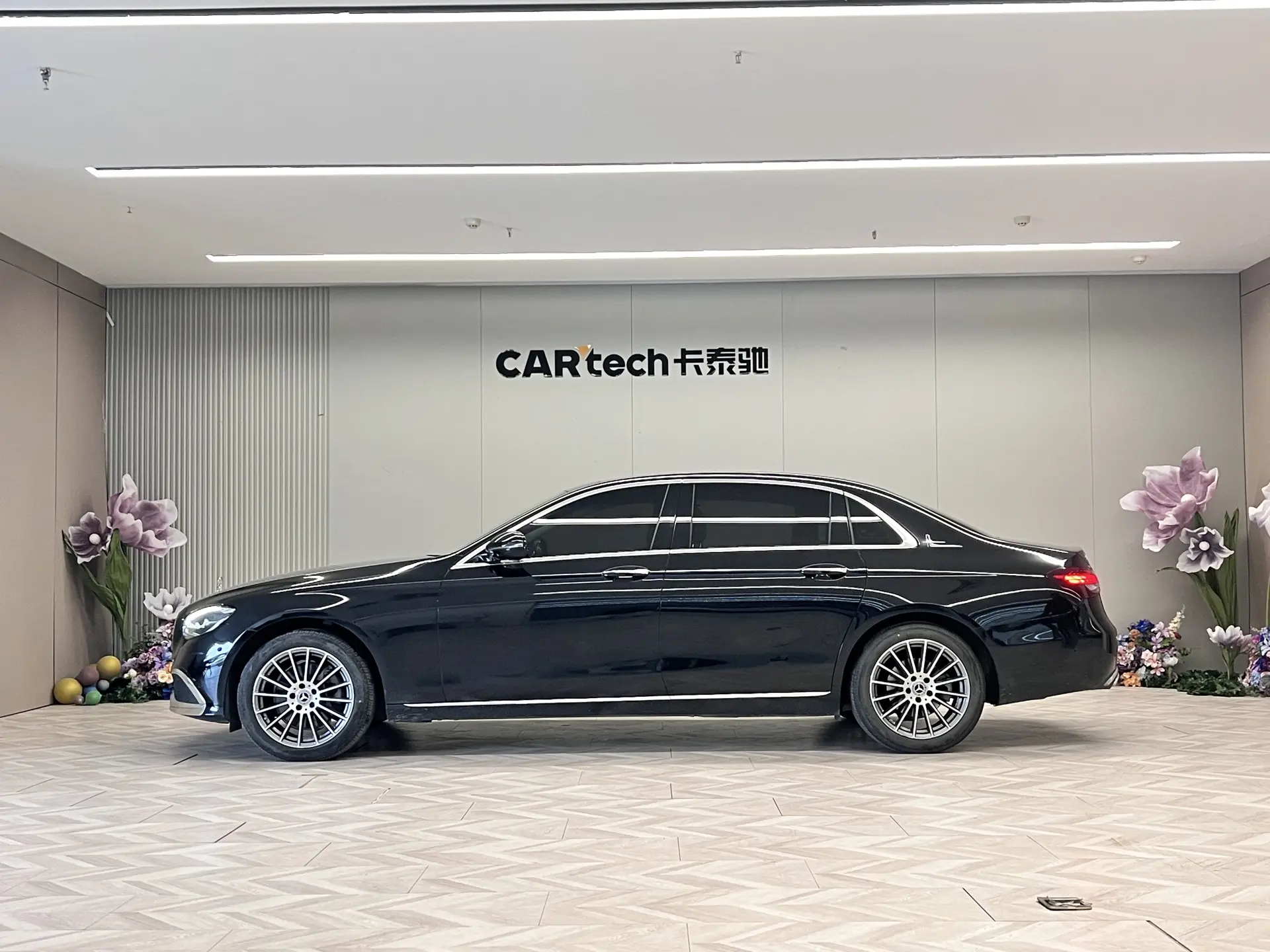 Mercedes-Benz E 260 L, 2021 8