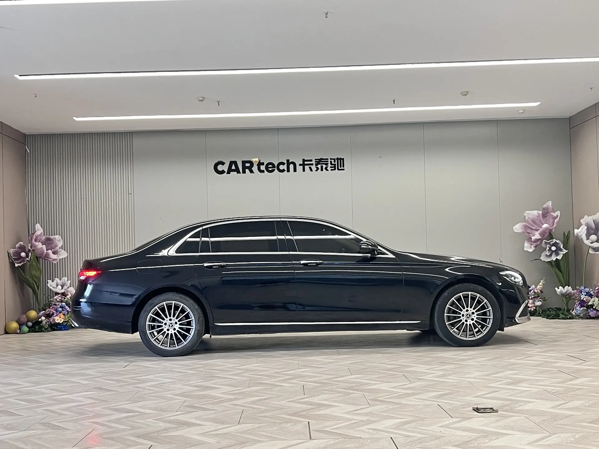 Mercedes-Benz E 260 L, 2021 4
