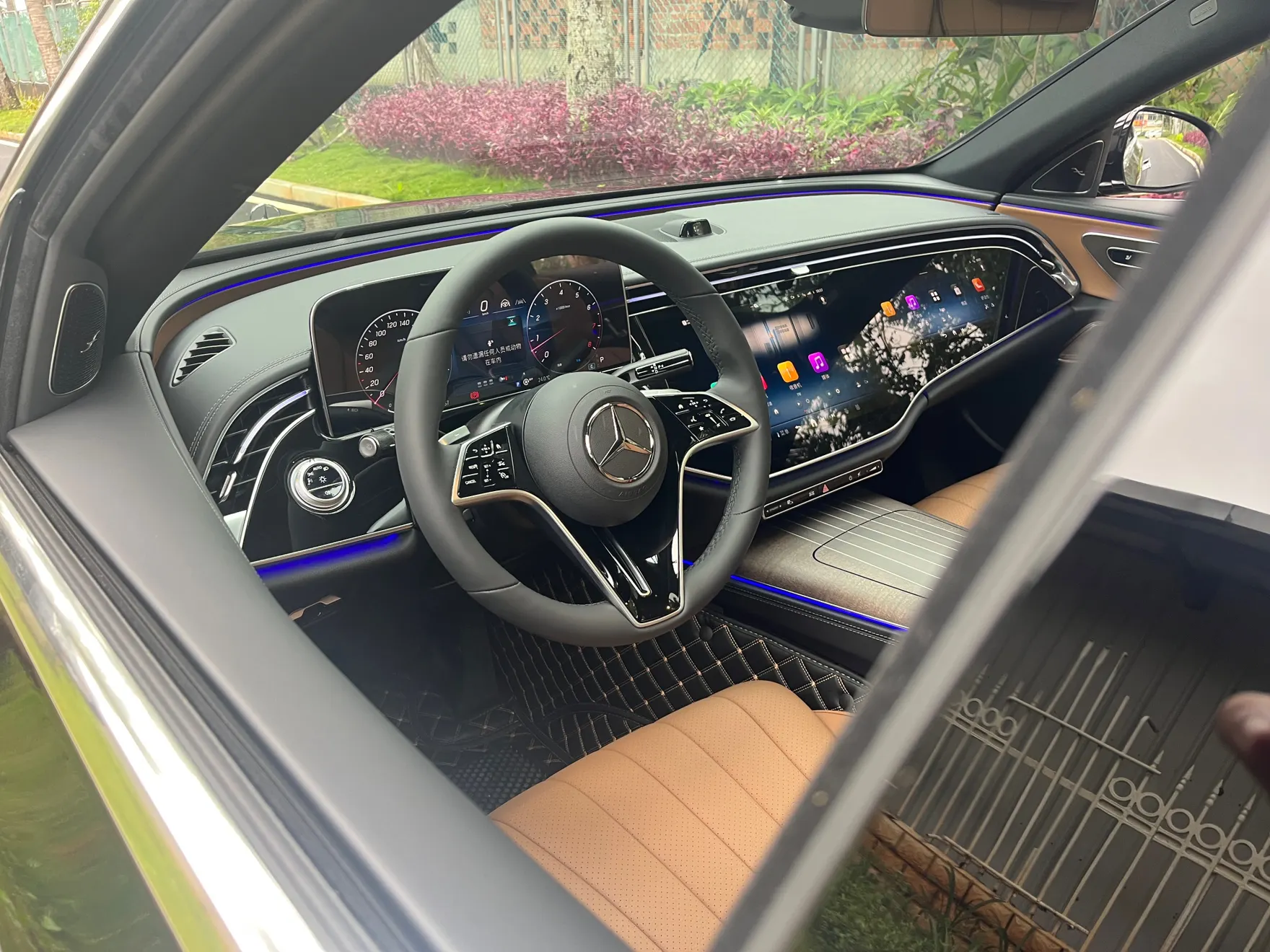 Mercedes-Benz E 300 L, 2025 7