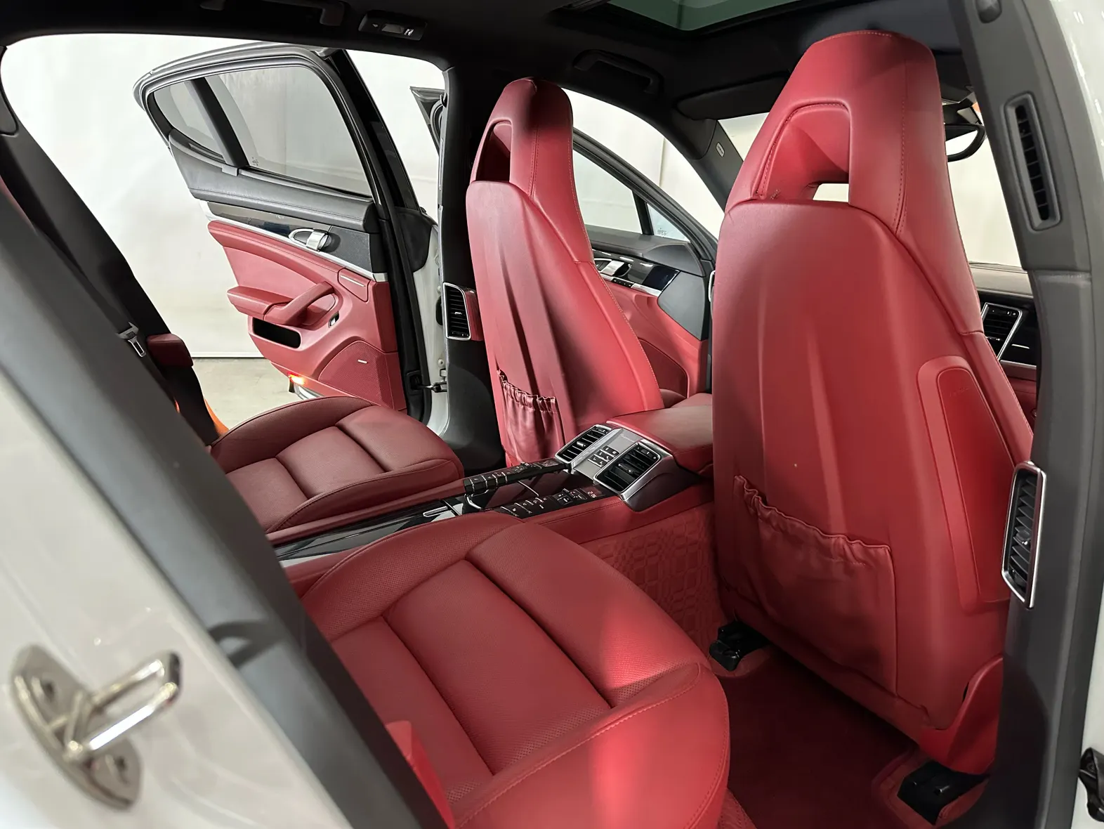 Porsche Panamera, 2017 3