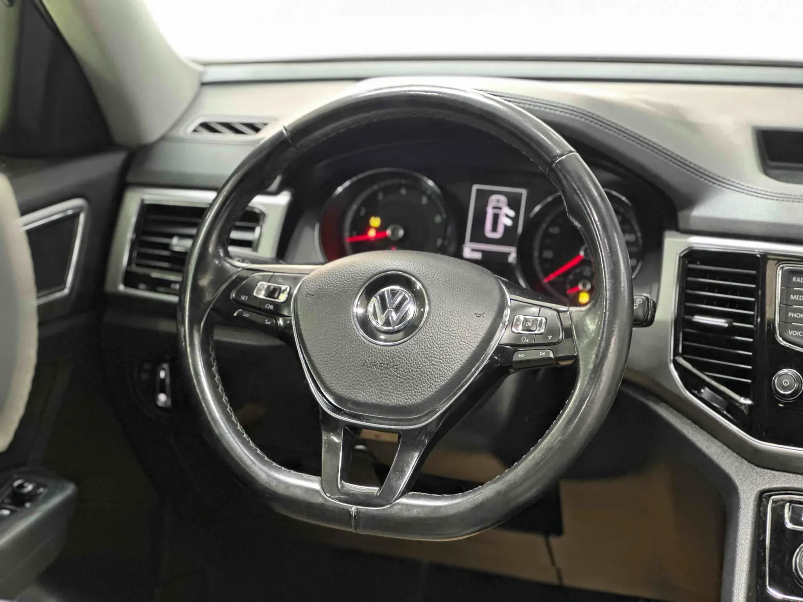 Volkswagen Teramont, 2019 8