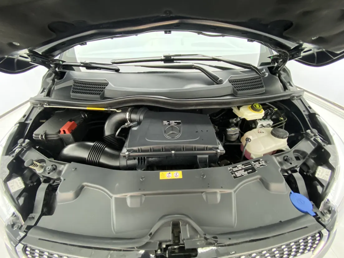 Mercedes-Benz Vito, 2023 16
