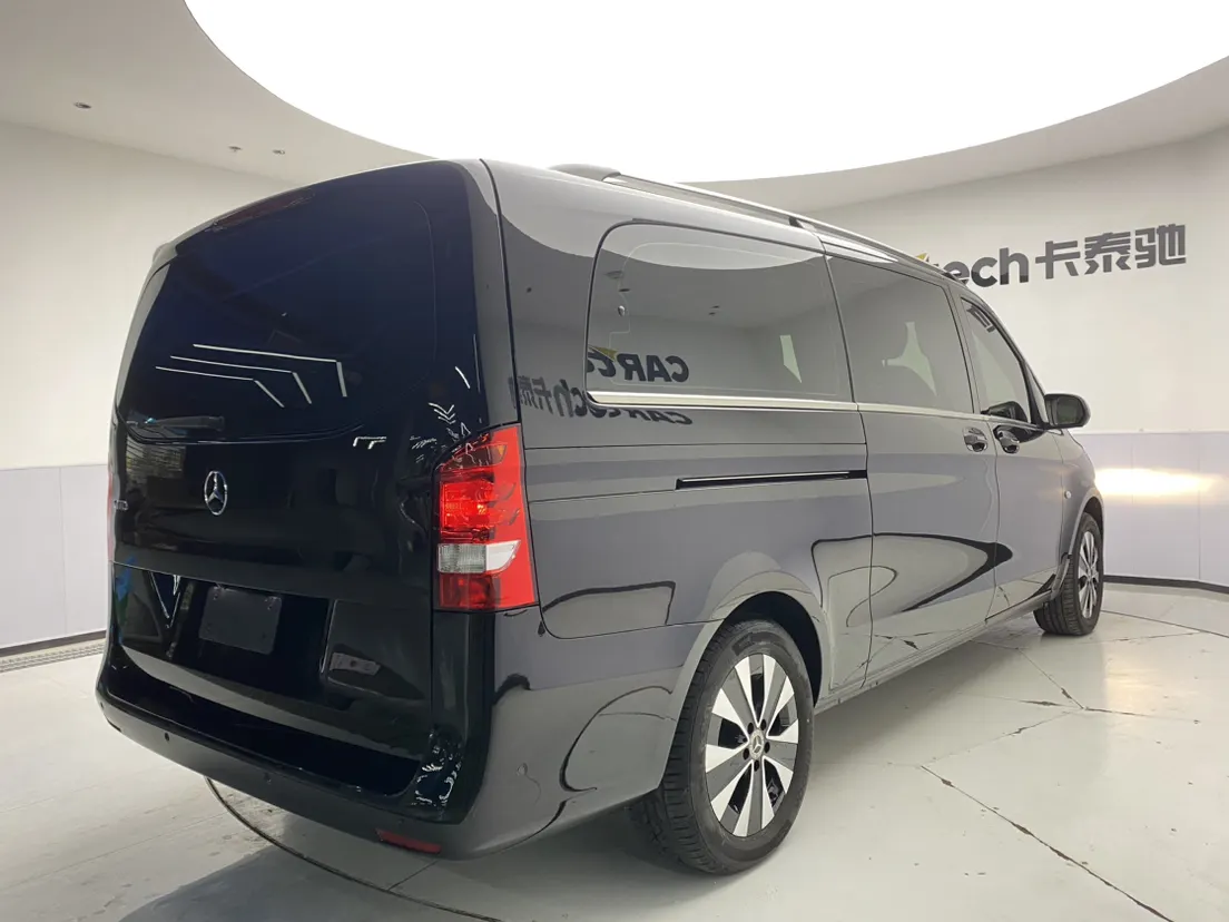 Mercedes-Benz Vito, 2023 18