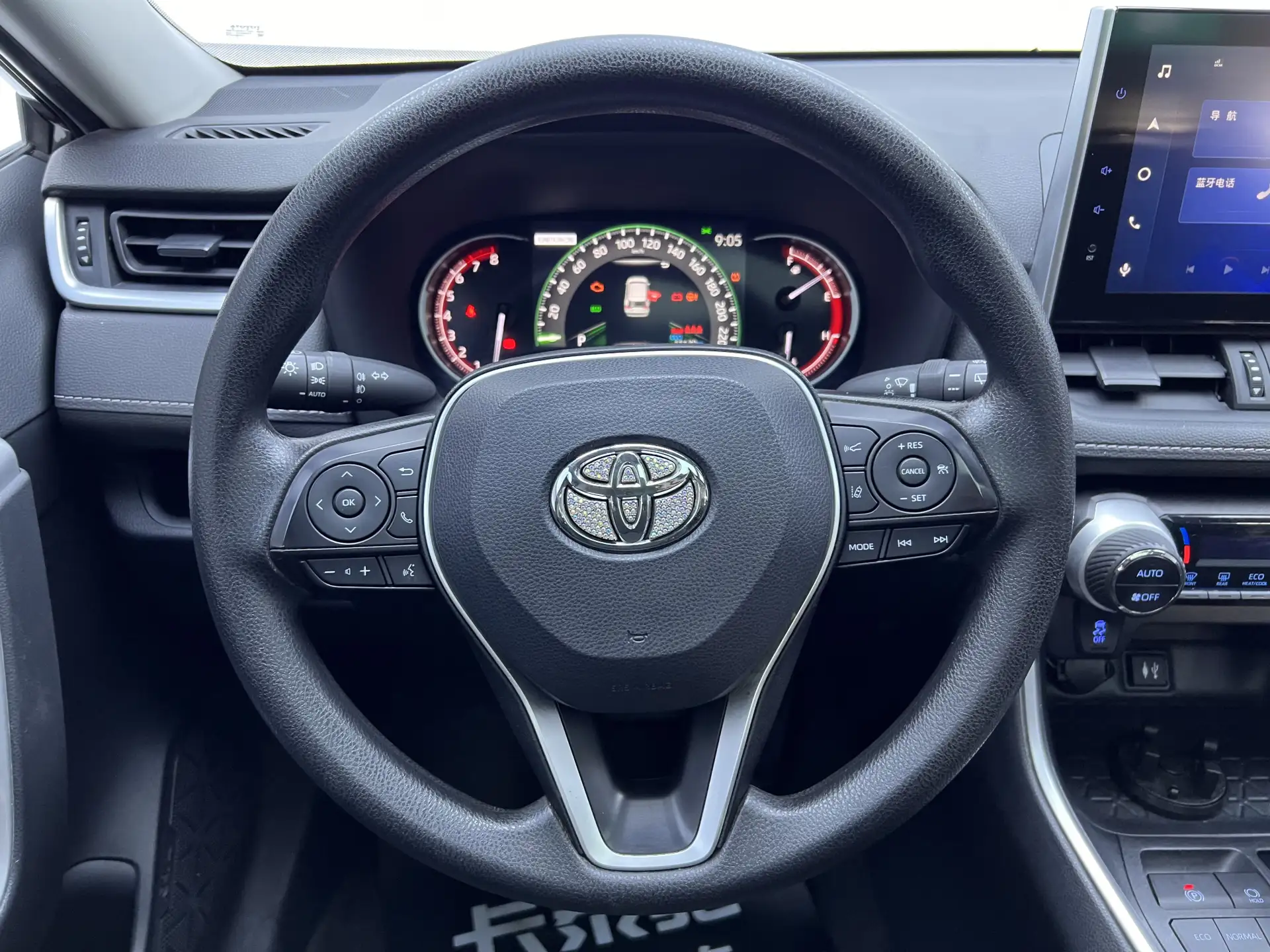 Toyota RAV4, 2022 14