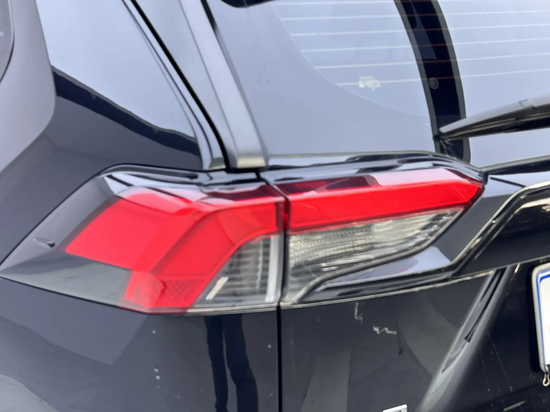 Toyota RAV4, 2022 10