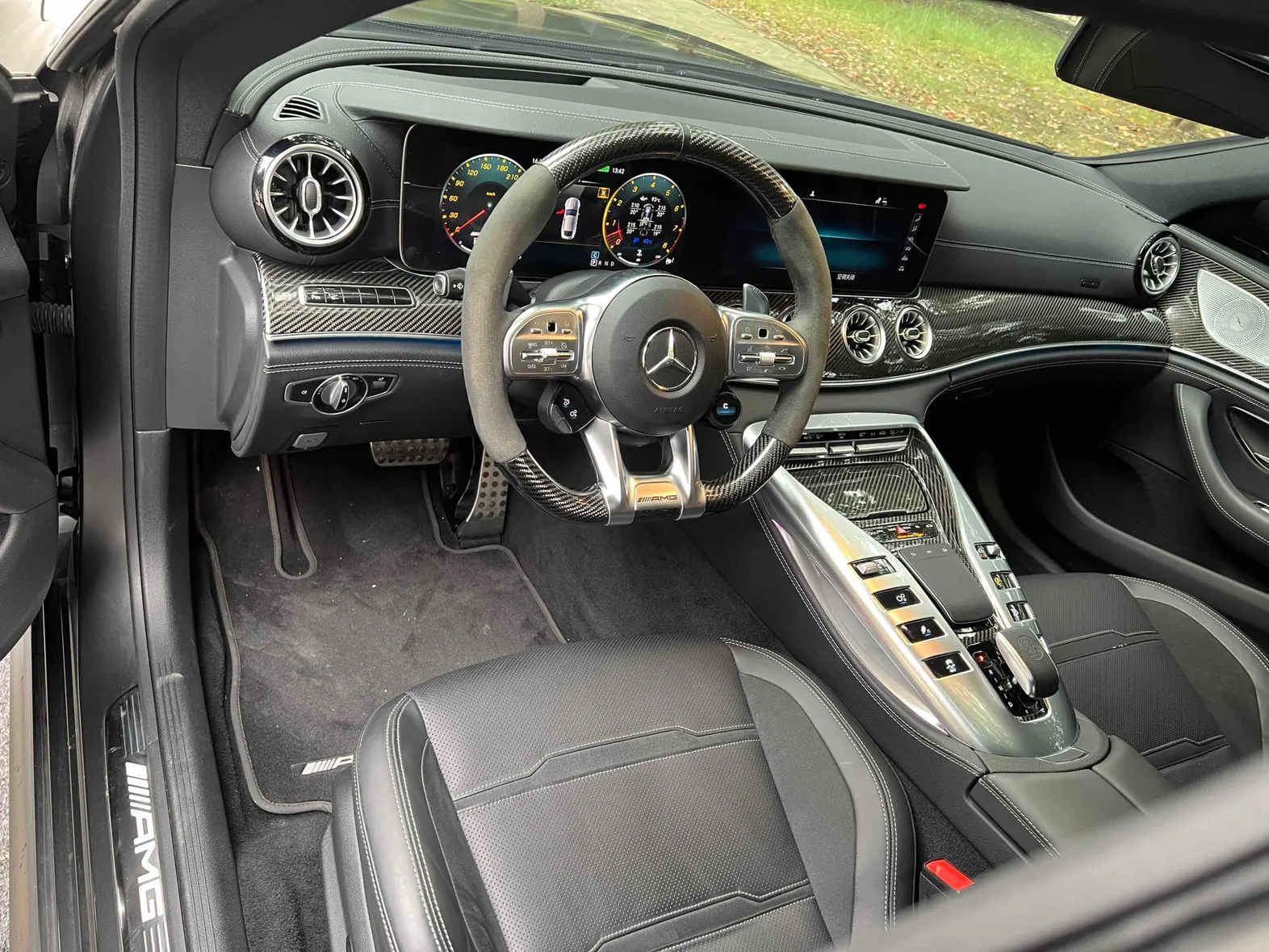 Mercedes-Benz AMG GT