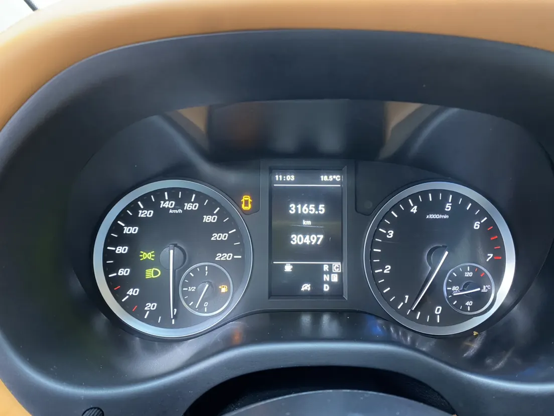 Mercedes-Benz Vito, 2024 12