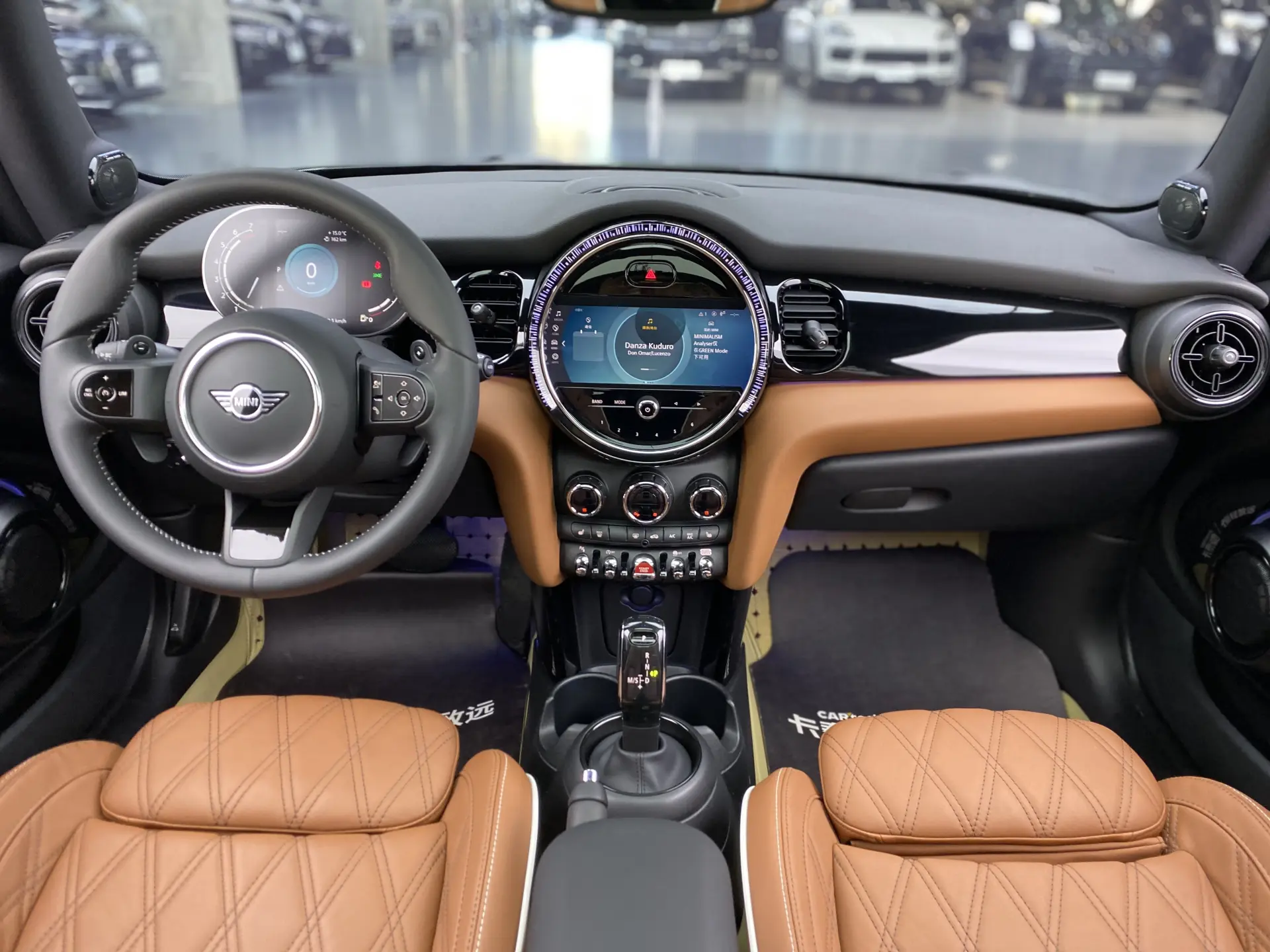 Mini Cooper, 2024 9