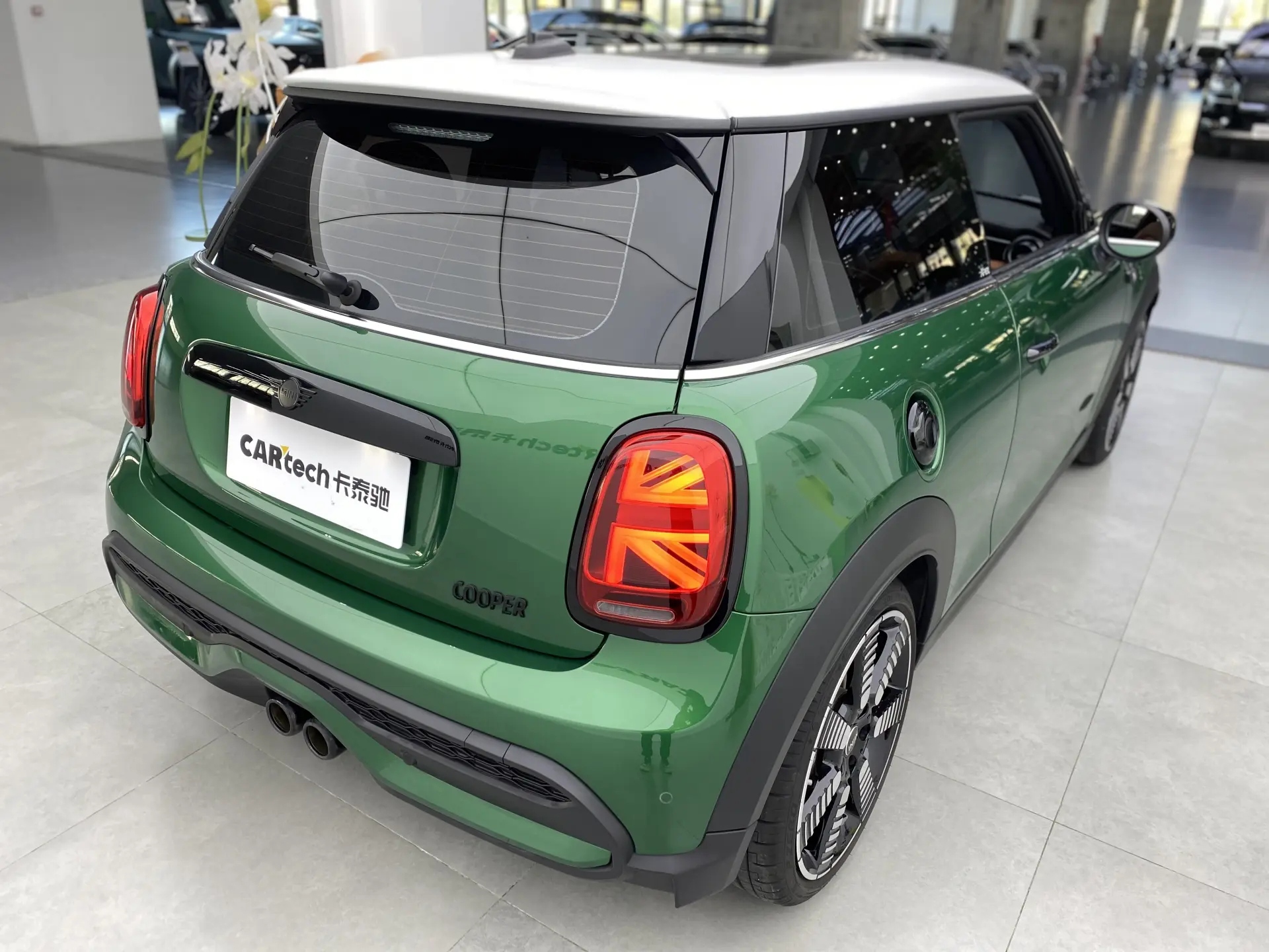 Mini Cooper, 2024 19