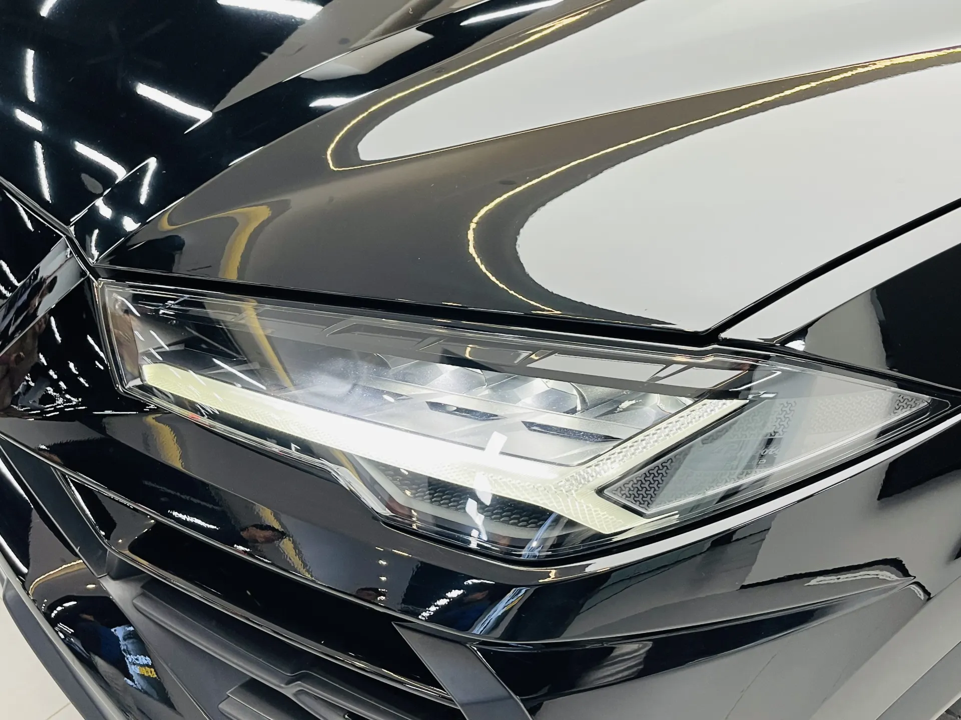 Lamborghini Urus, 2022 9