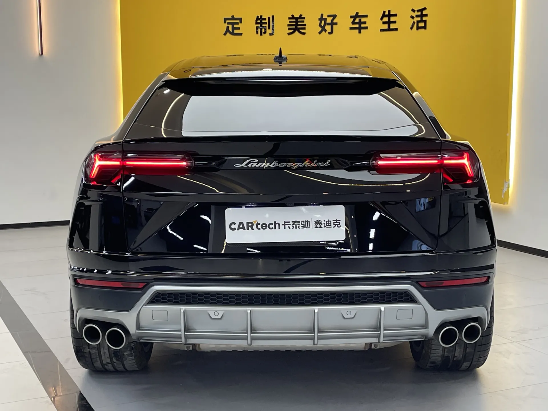 Lamborghini Urus, 2022 6
