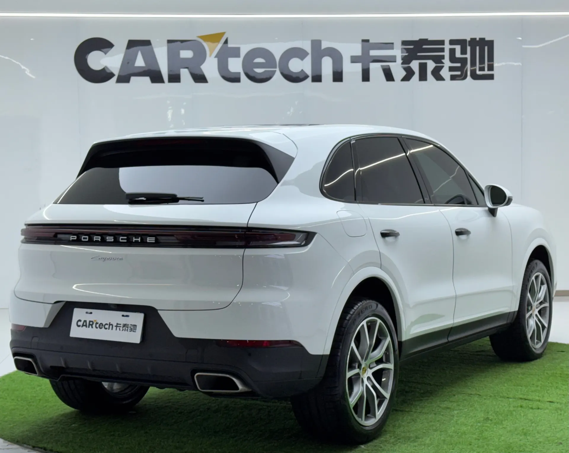 Porsche Cayenne, 2024 15