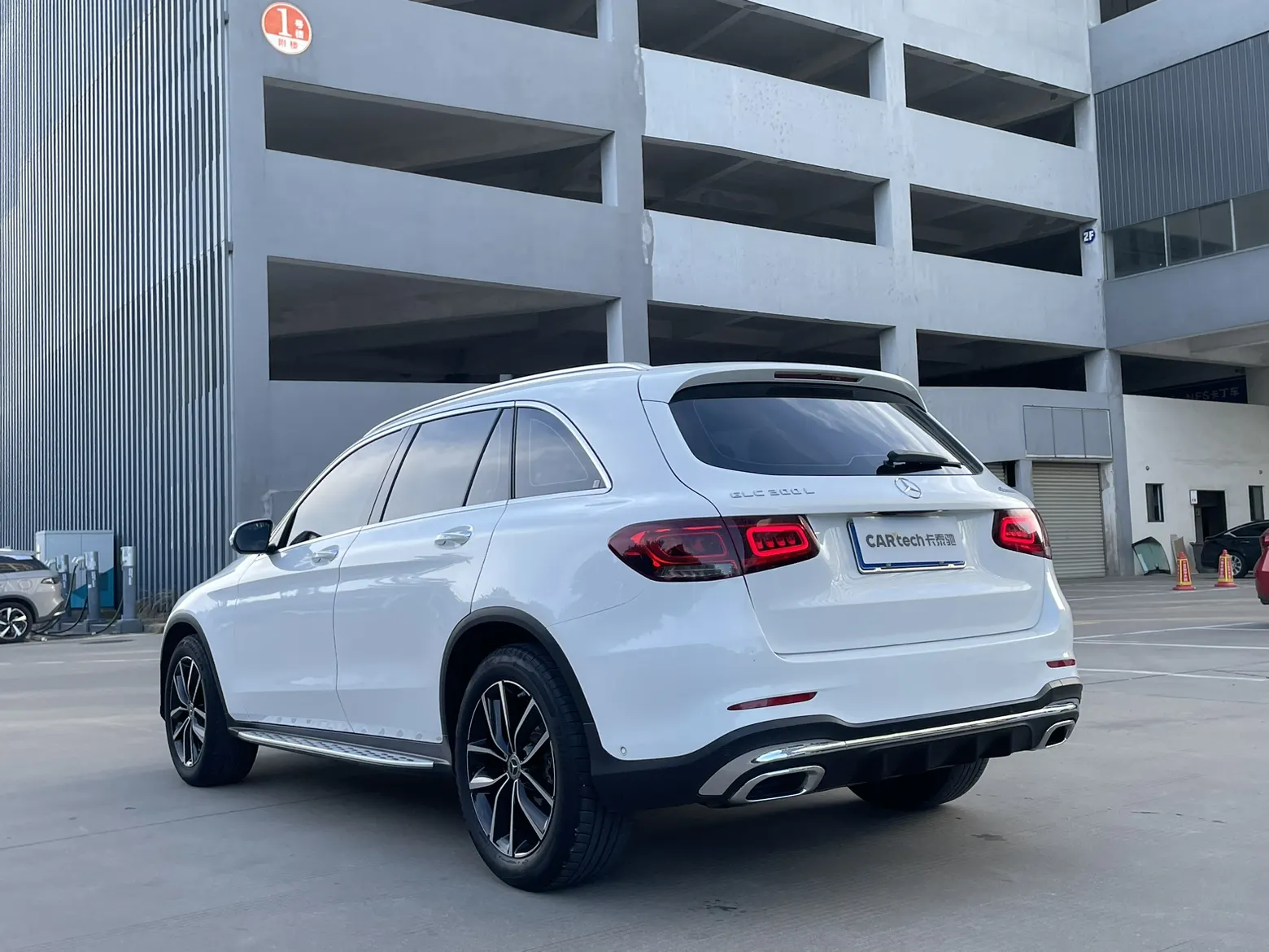 Mercedes-Benz GLC 300 L, 2020 6