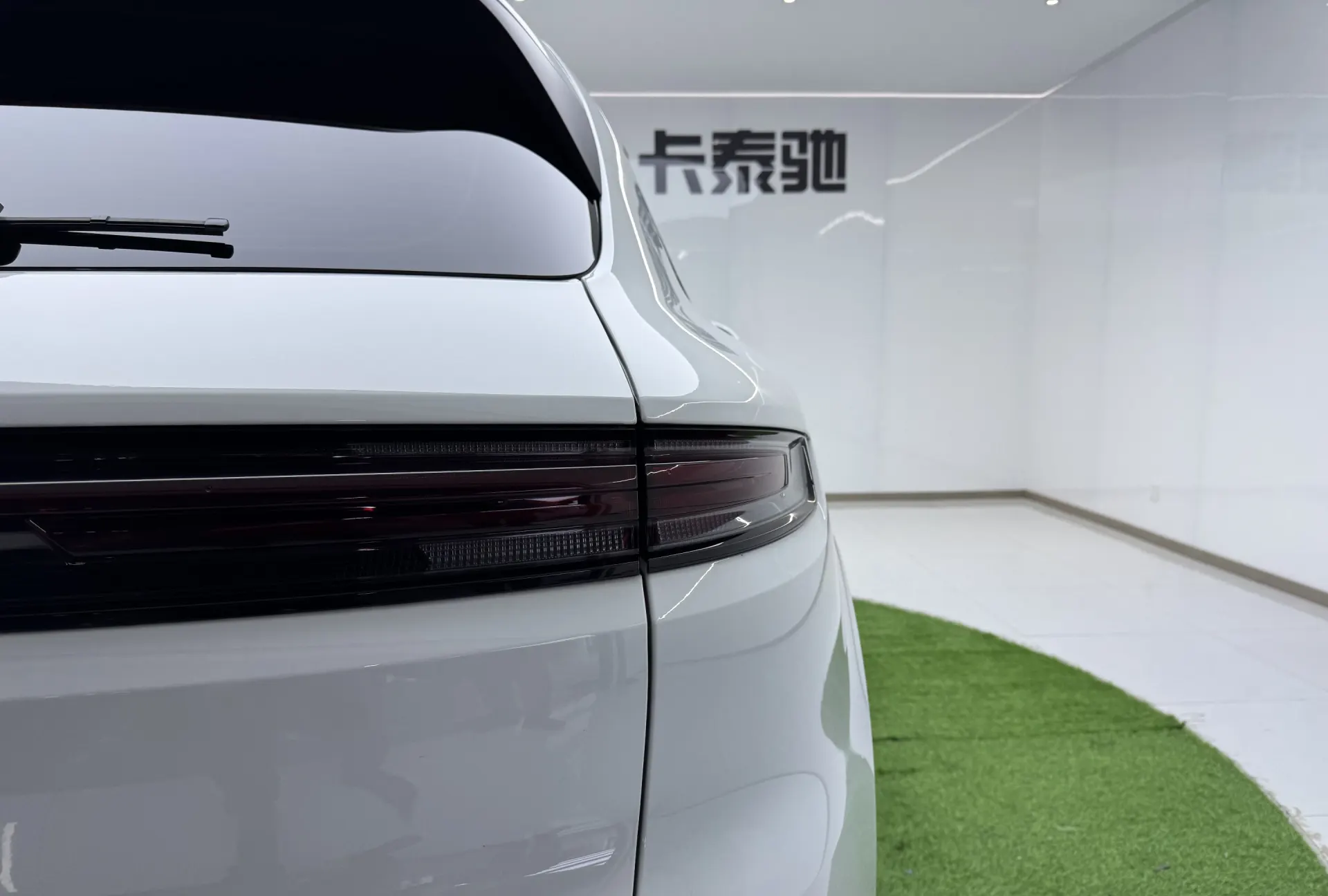 Porsche Cayenne, 2024 все фото