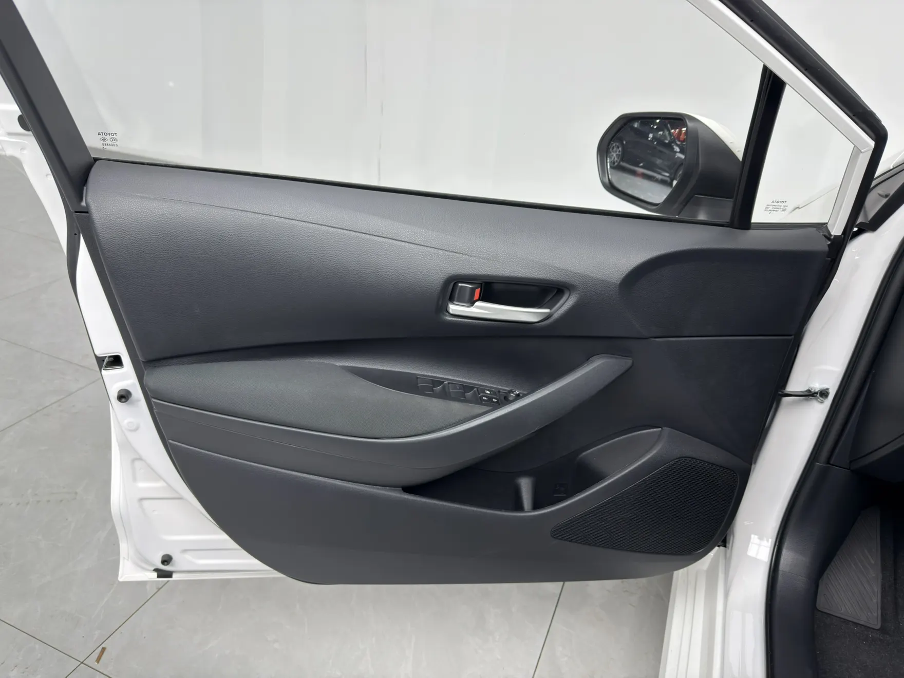 Toyota Corolla, 2025 7