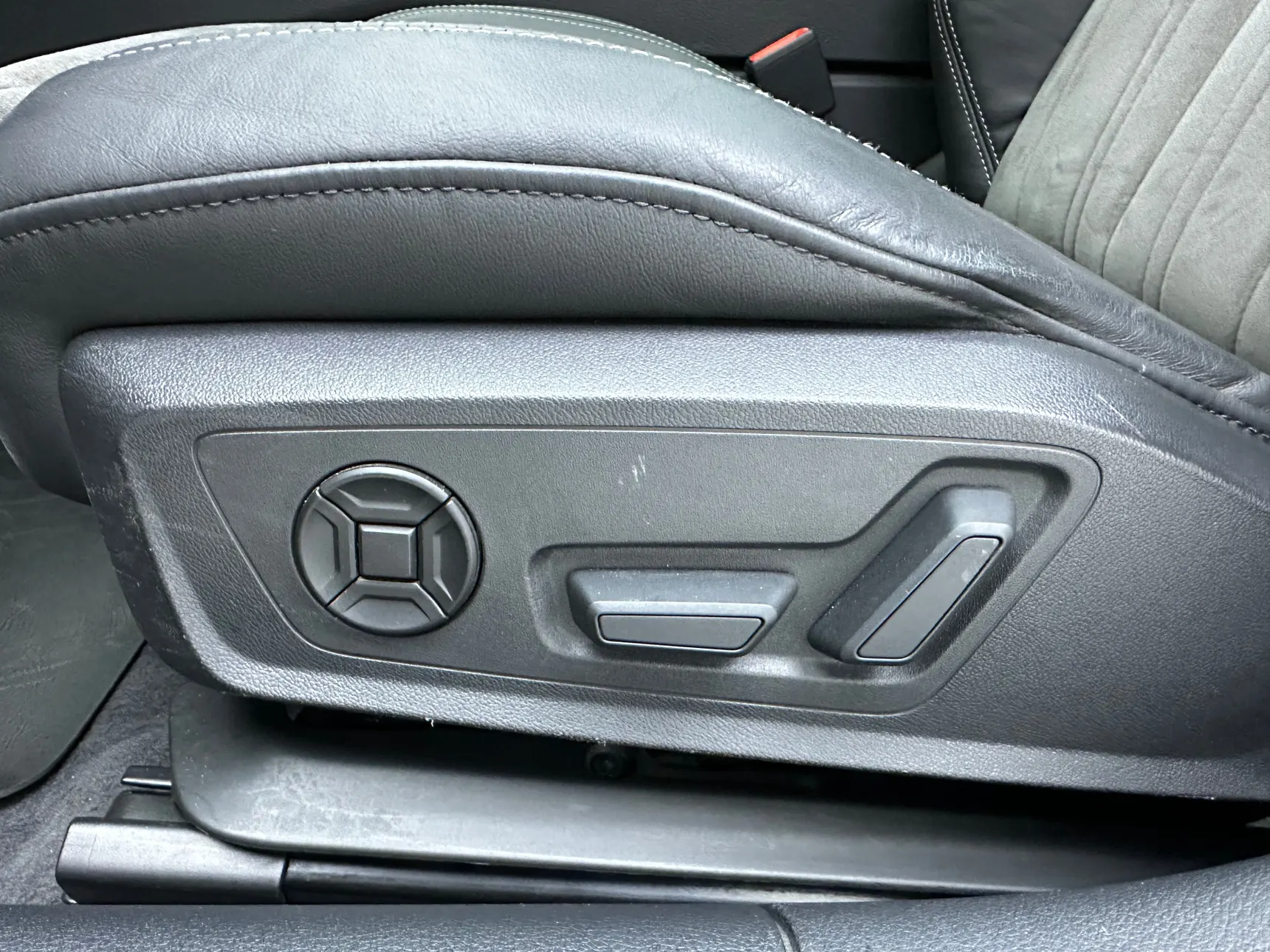Audi A6L 45 TFSI, 2019 24