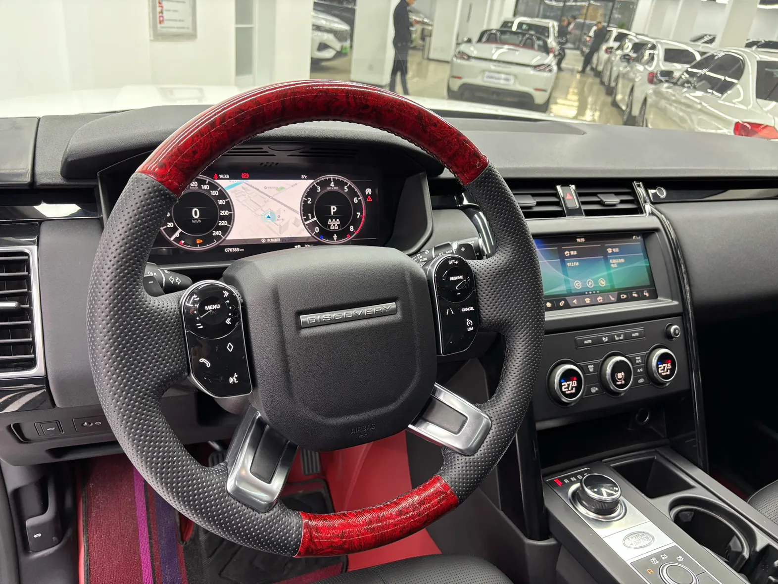 Land Rover Discovery, 2020 9