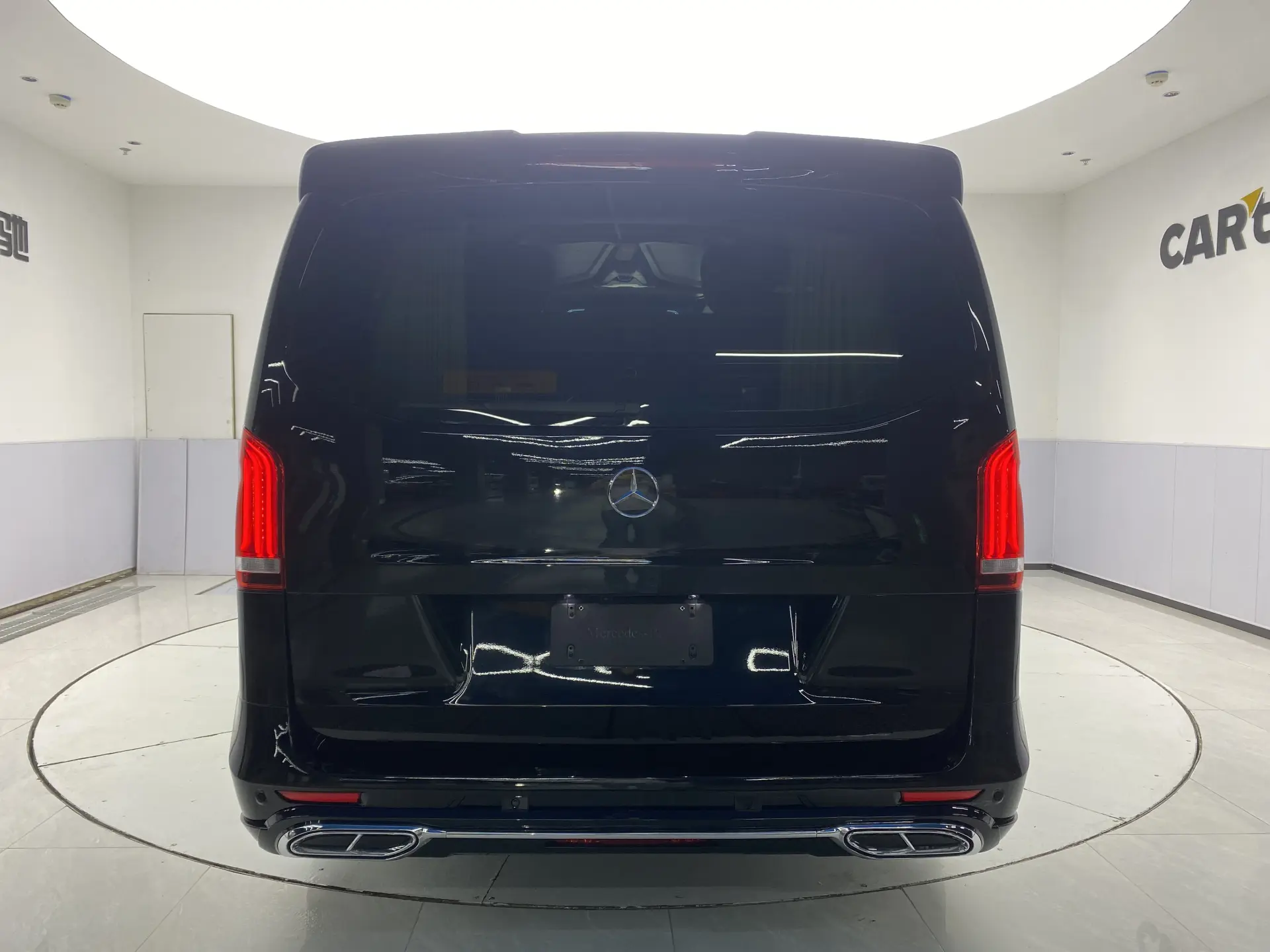 Mercedes-Benz Vito, 2024 6