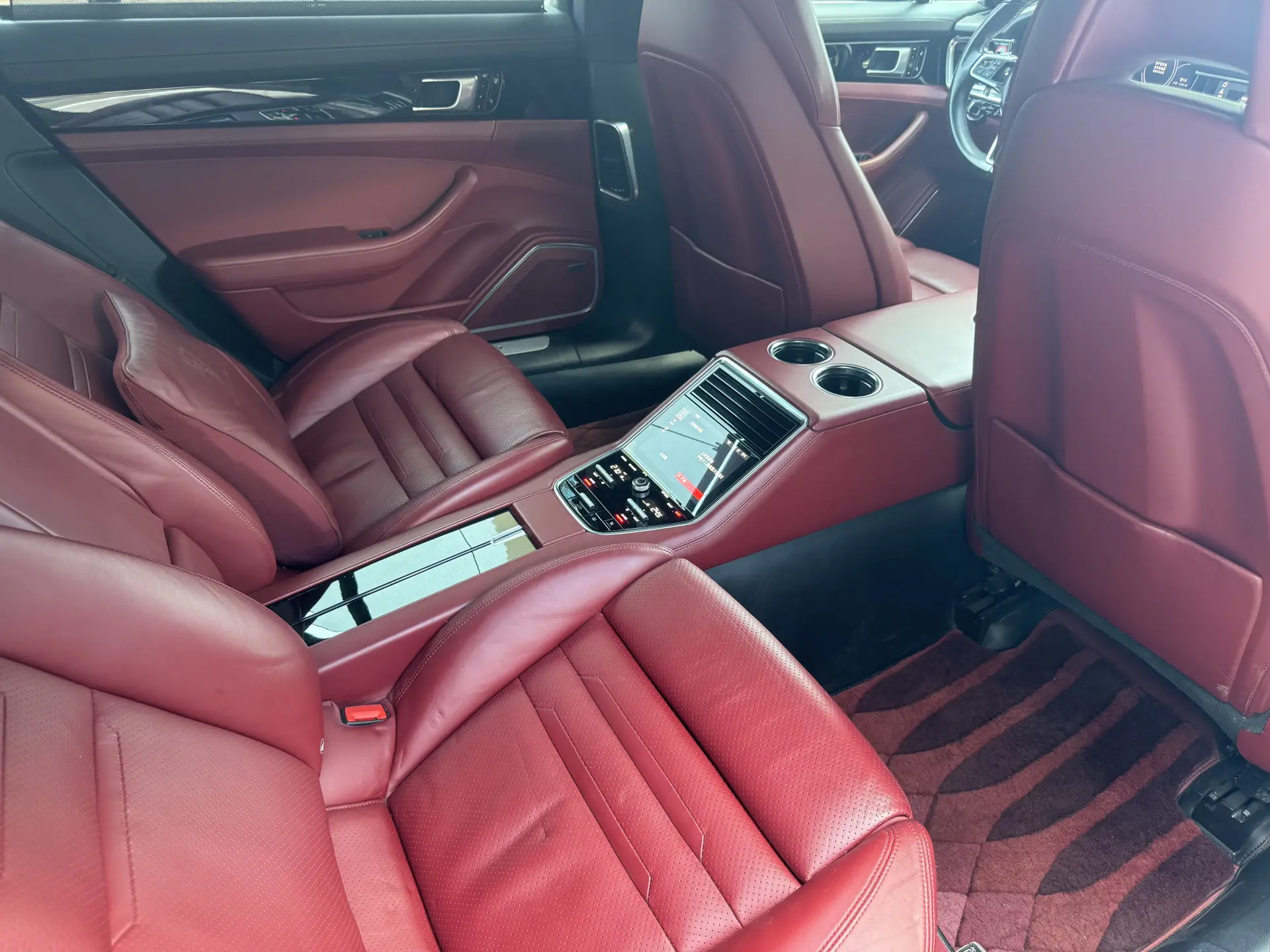 Porsche Panamera, 2019 7