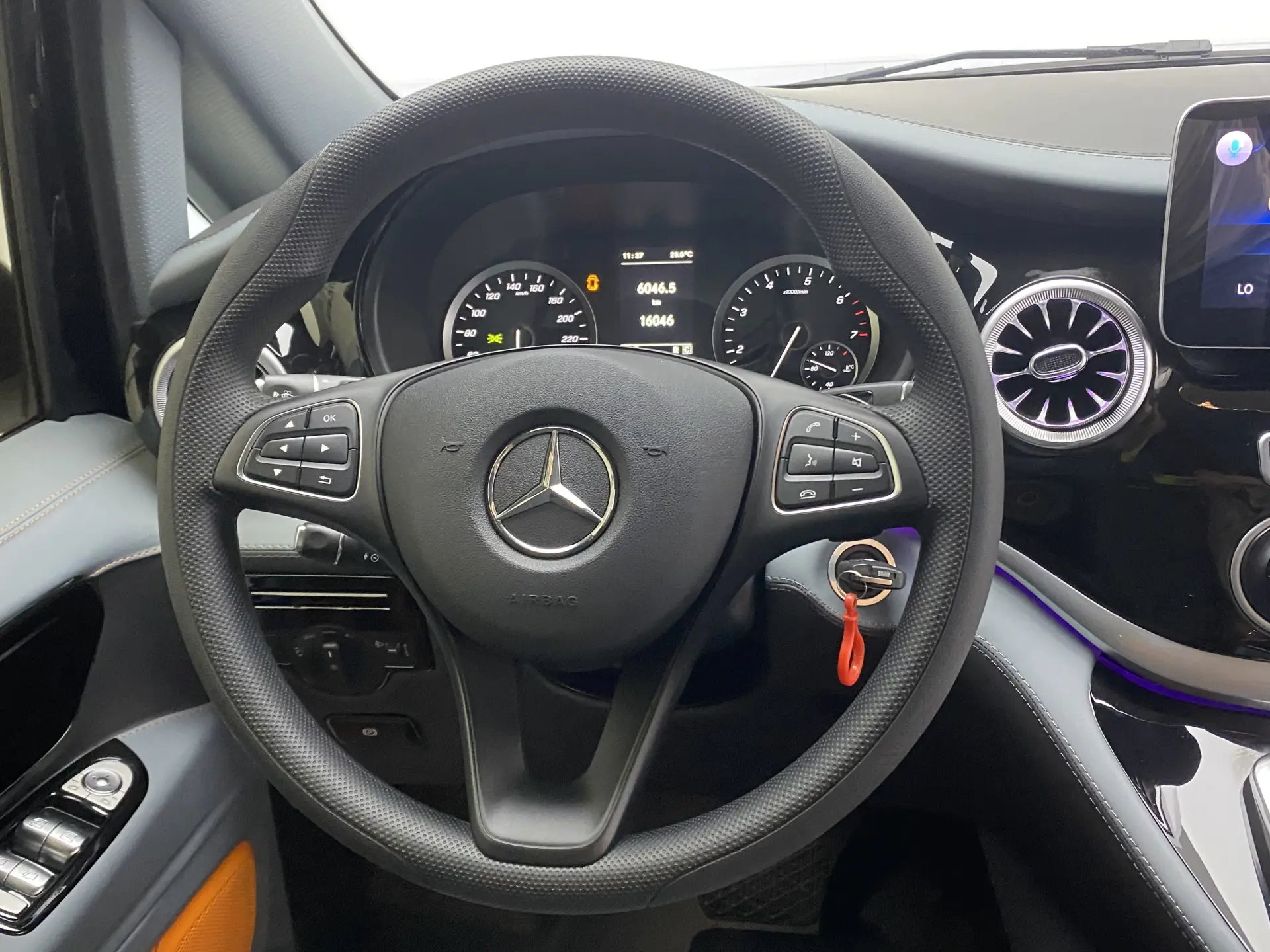 Mercedes-Benz Vito, 2024 15
