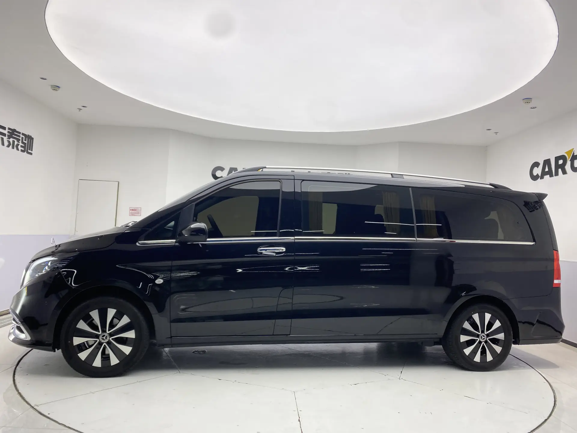 Mercedes-Benz Vito, 2024 8