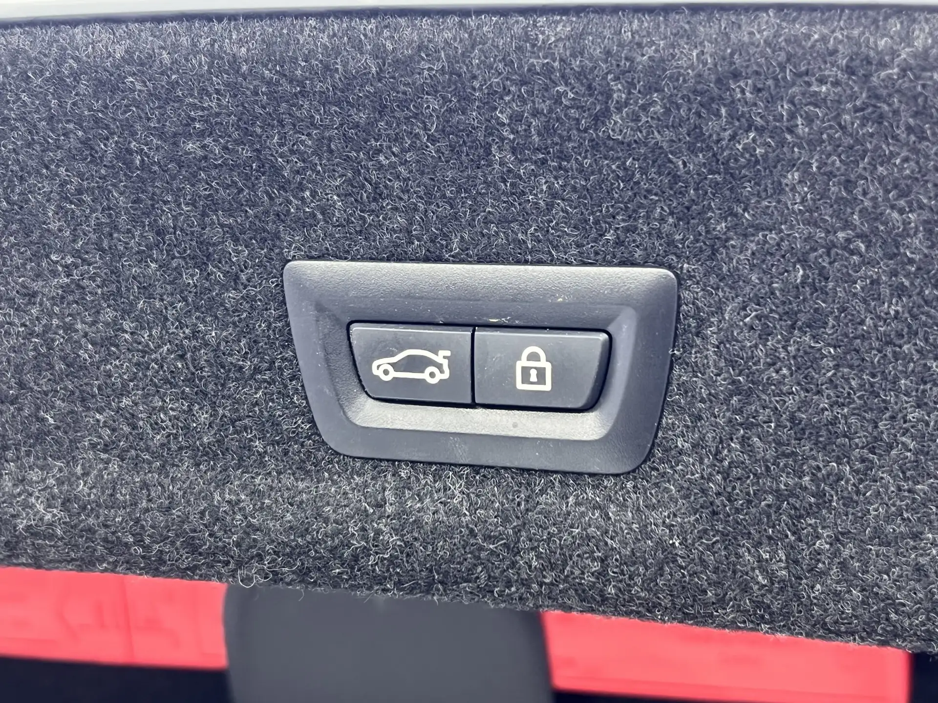 BMW 325Li, 2023 27