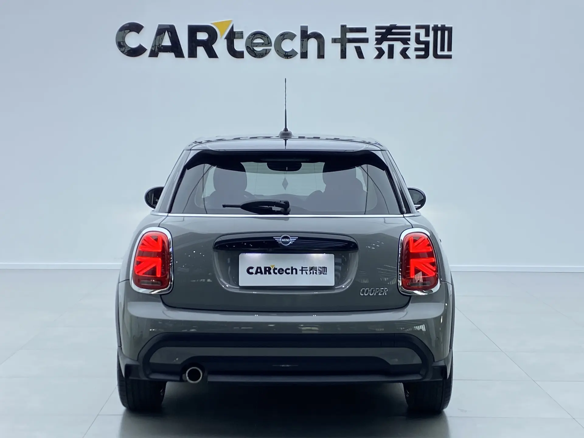 Mini Cooper, 2022 4