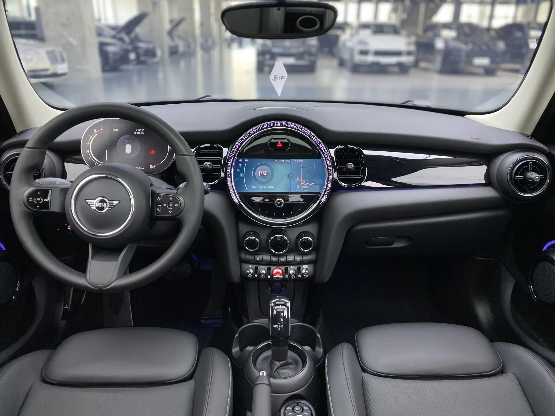 Mini Cooper, 2022 12