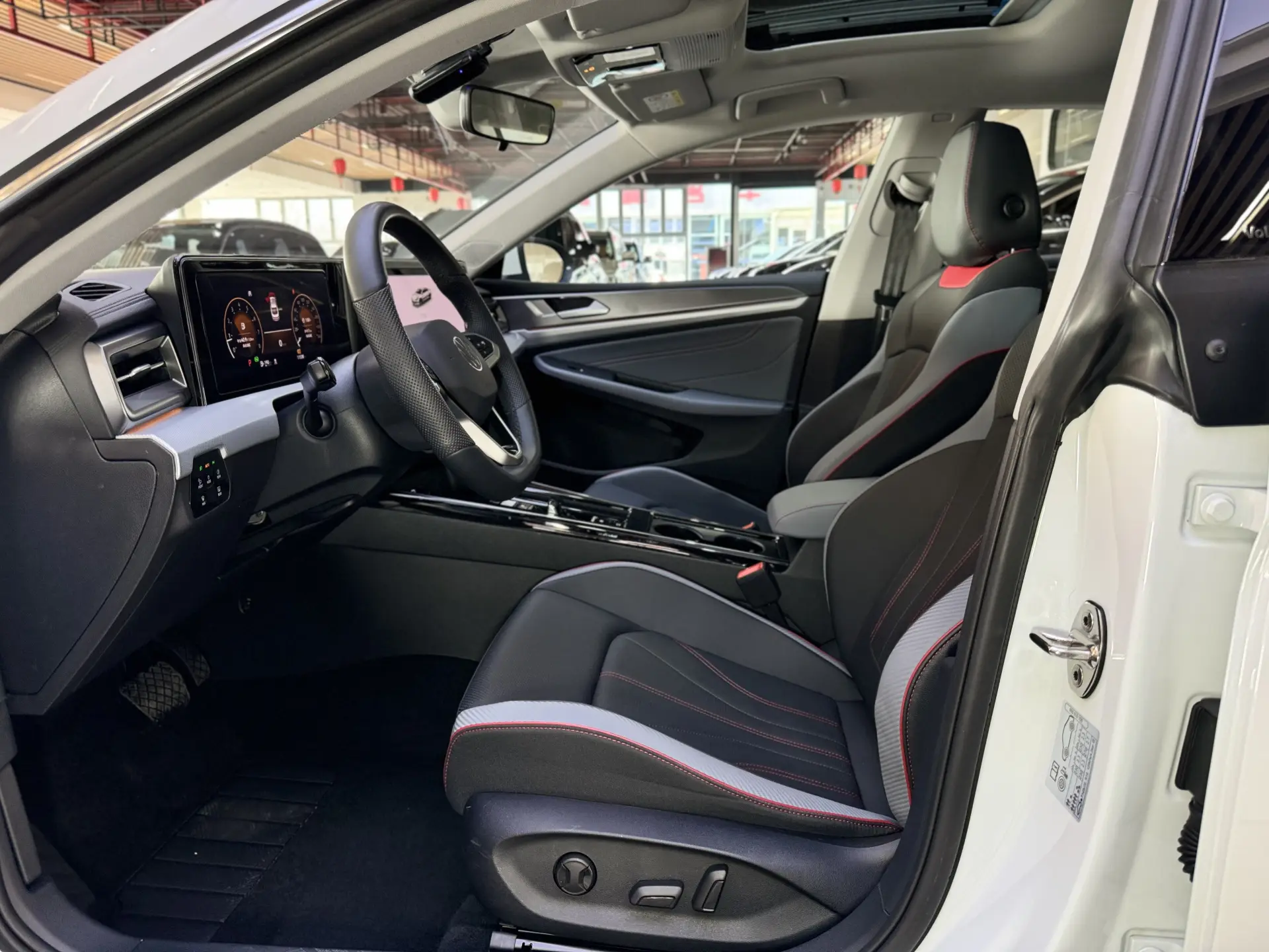 Volkswagen Lamando, 2024 17