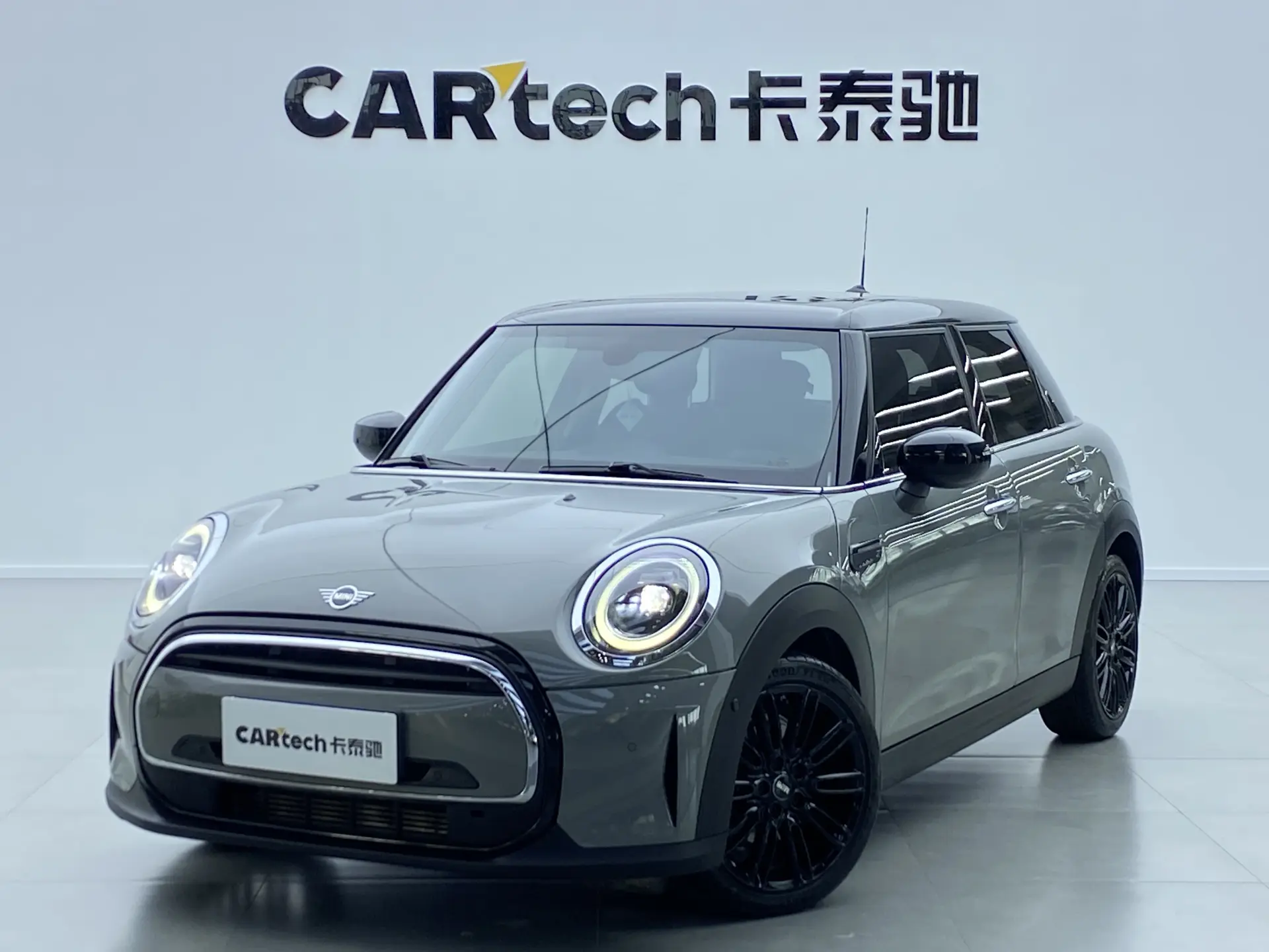 Mini Cooper, 2022 все фото