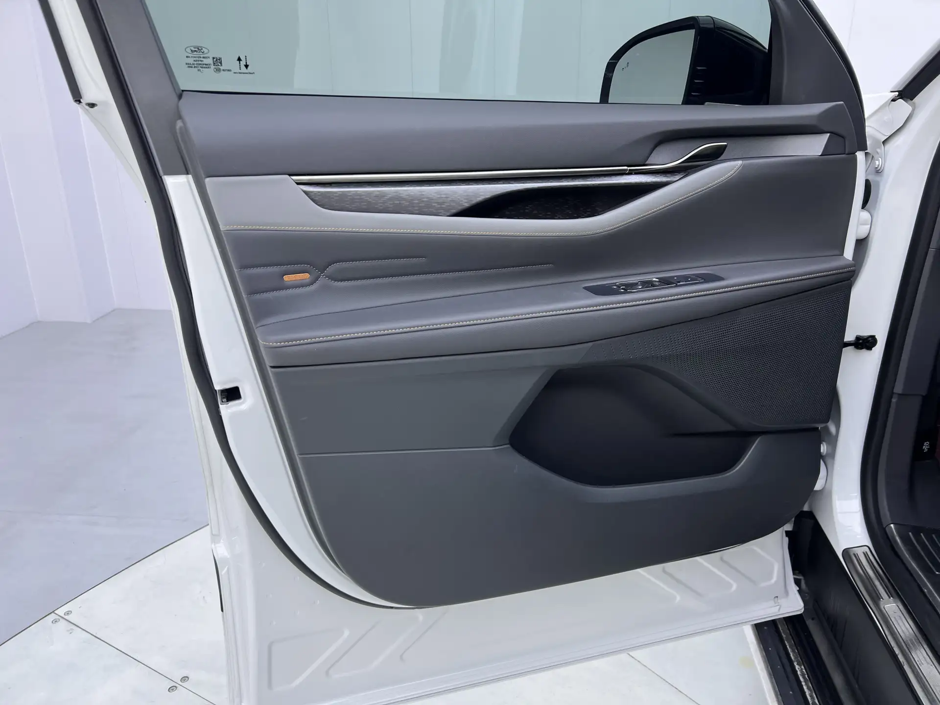 Ford Edge, 2023 18