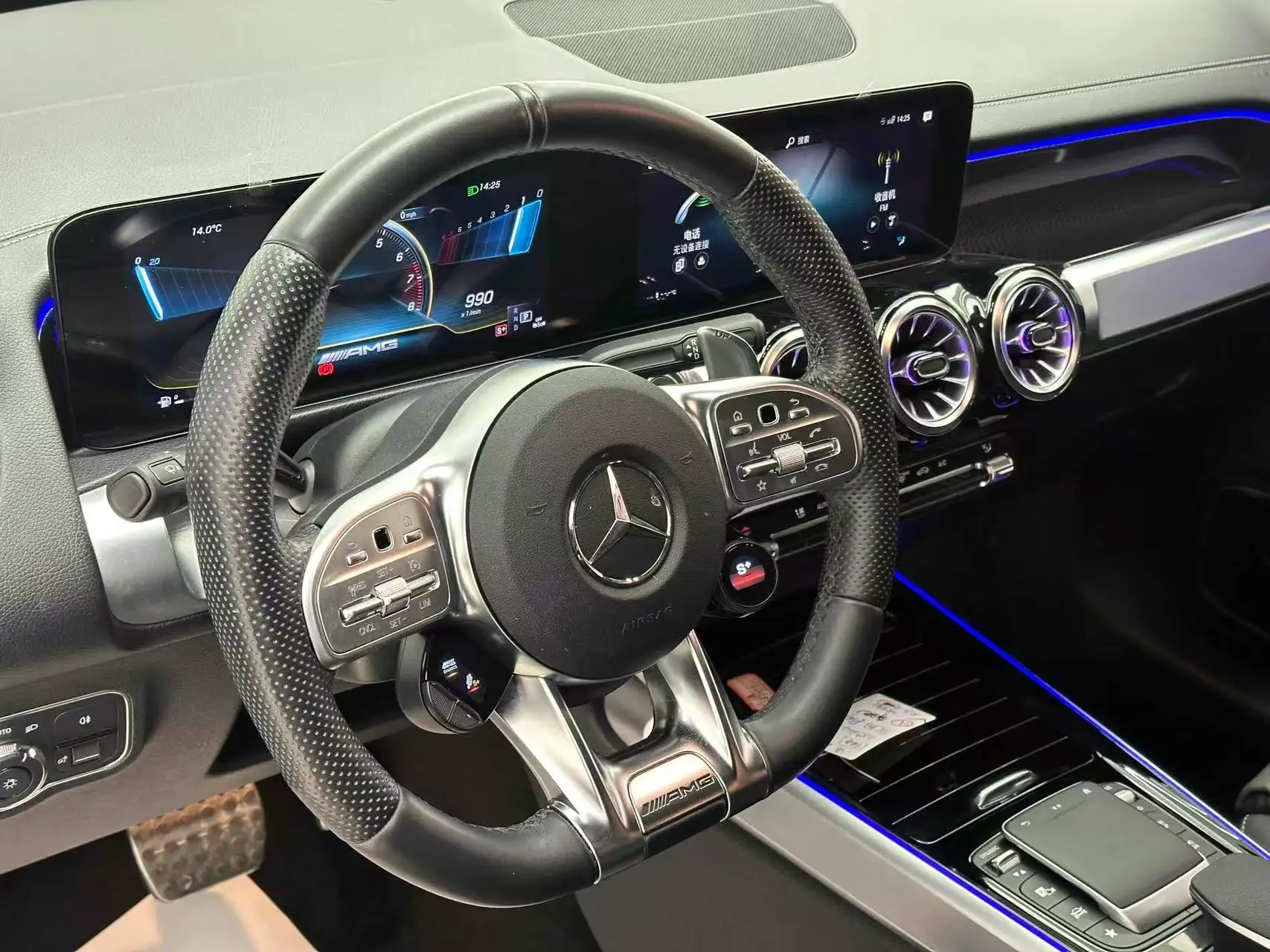 Mercedes-Benz GLB, 2023 14