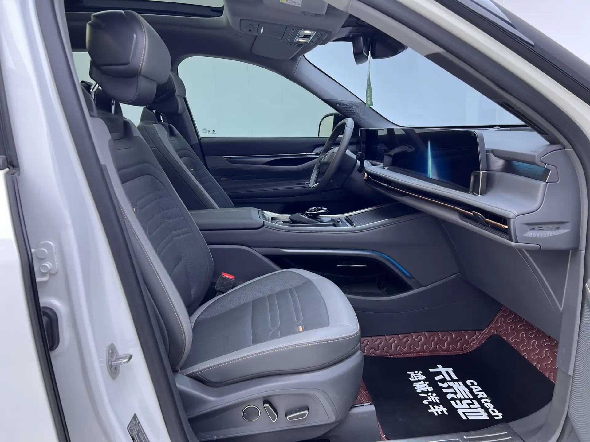 Ford Edge, 2023 20