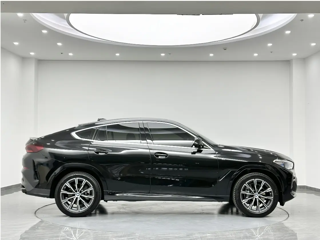 BMW X6, 2023 12