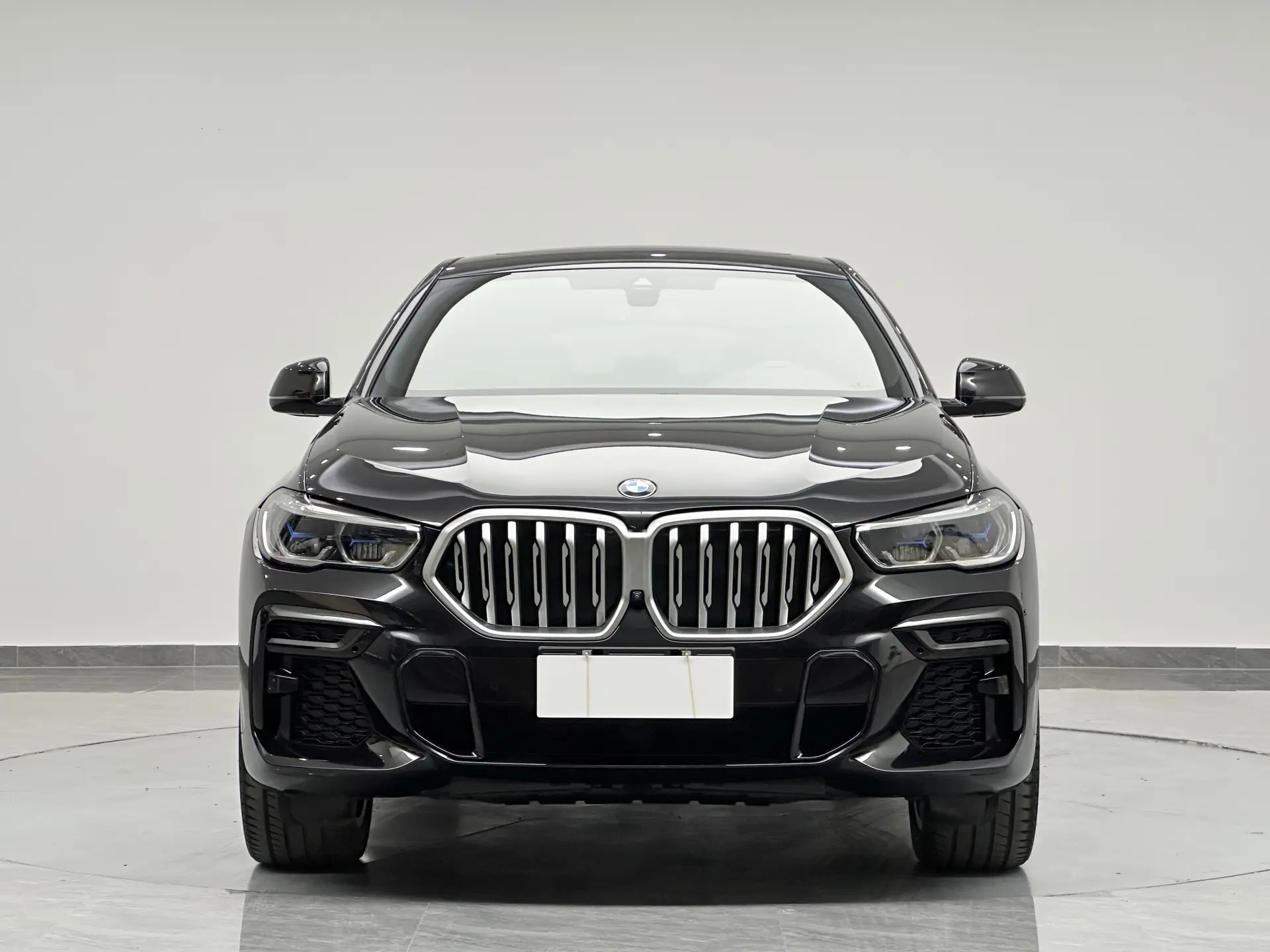 BMW X6, 2023 10