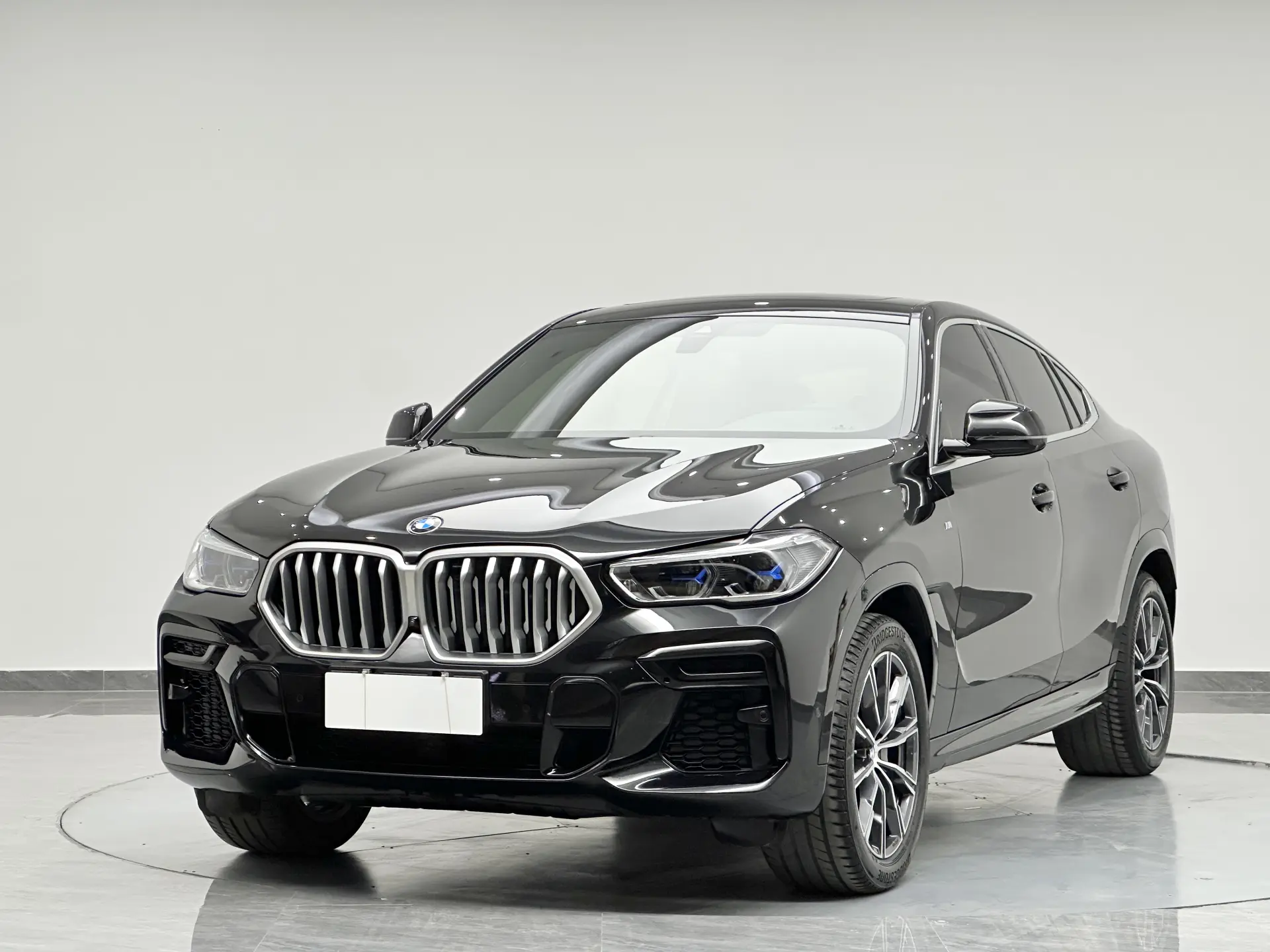 BMW X6, 2023 9