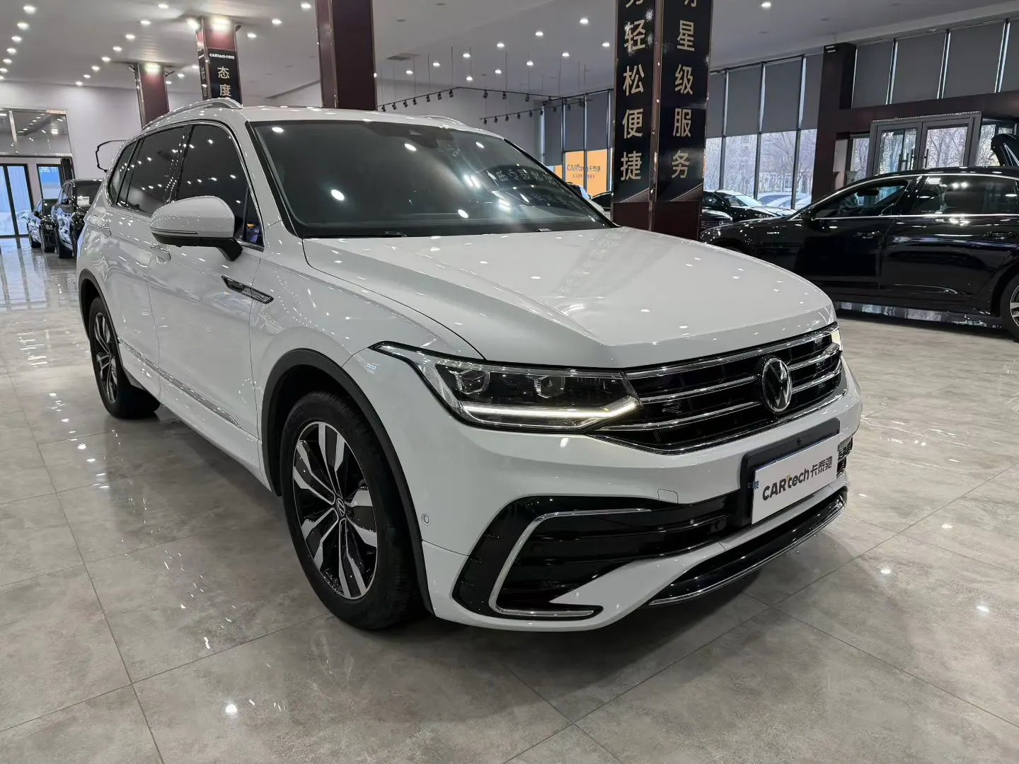 Volkswagen Tiguan L, 2024 2
