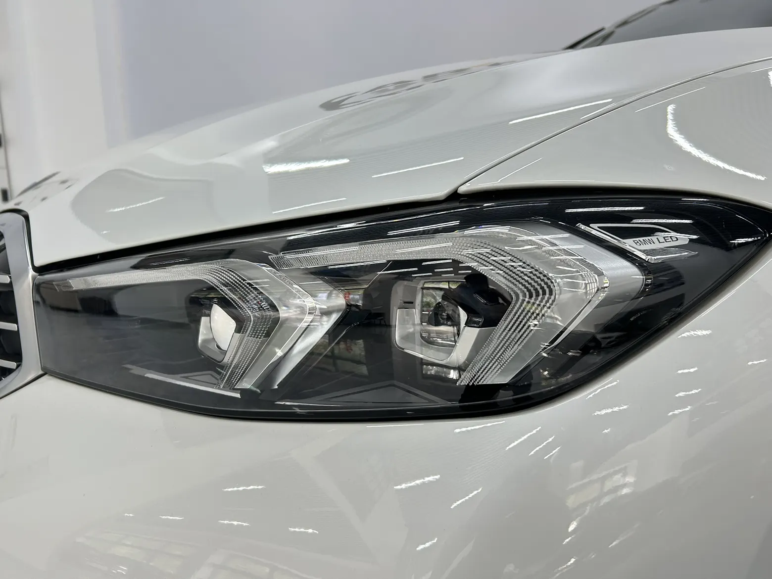 BMW 325Li, 2023 все фото