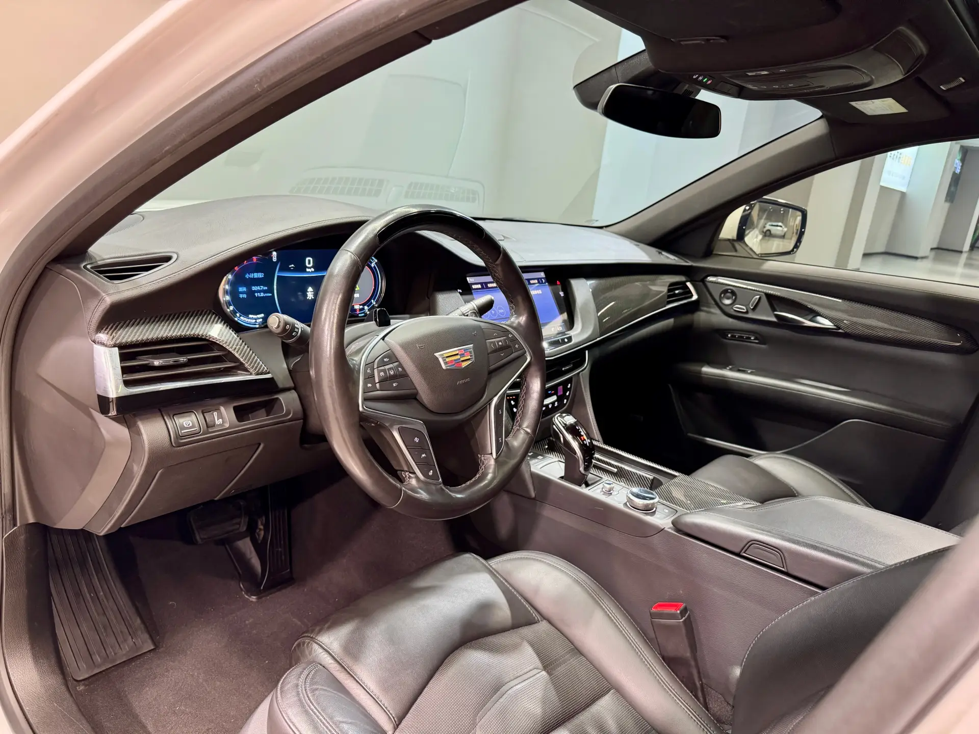 Cadillac CT6, 2022 13