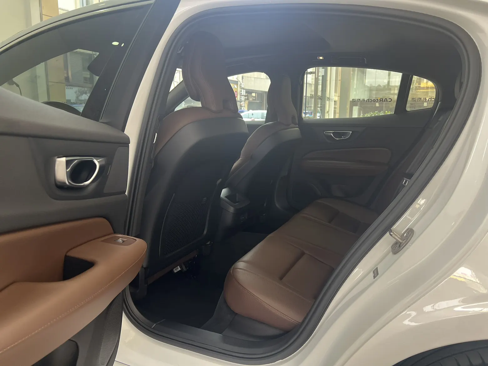 Volvo S60, 2023 13