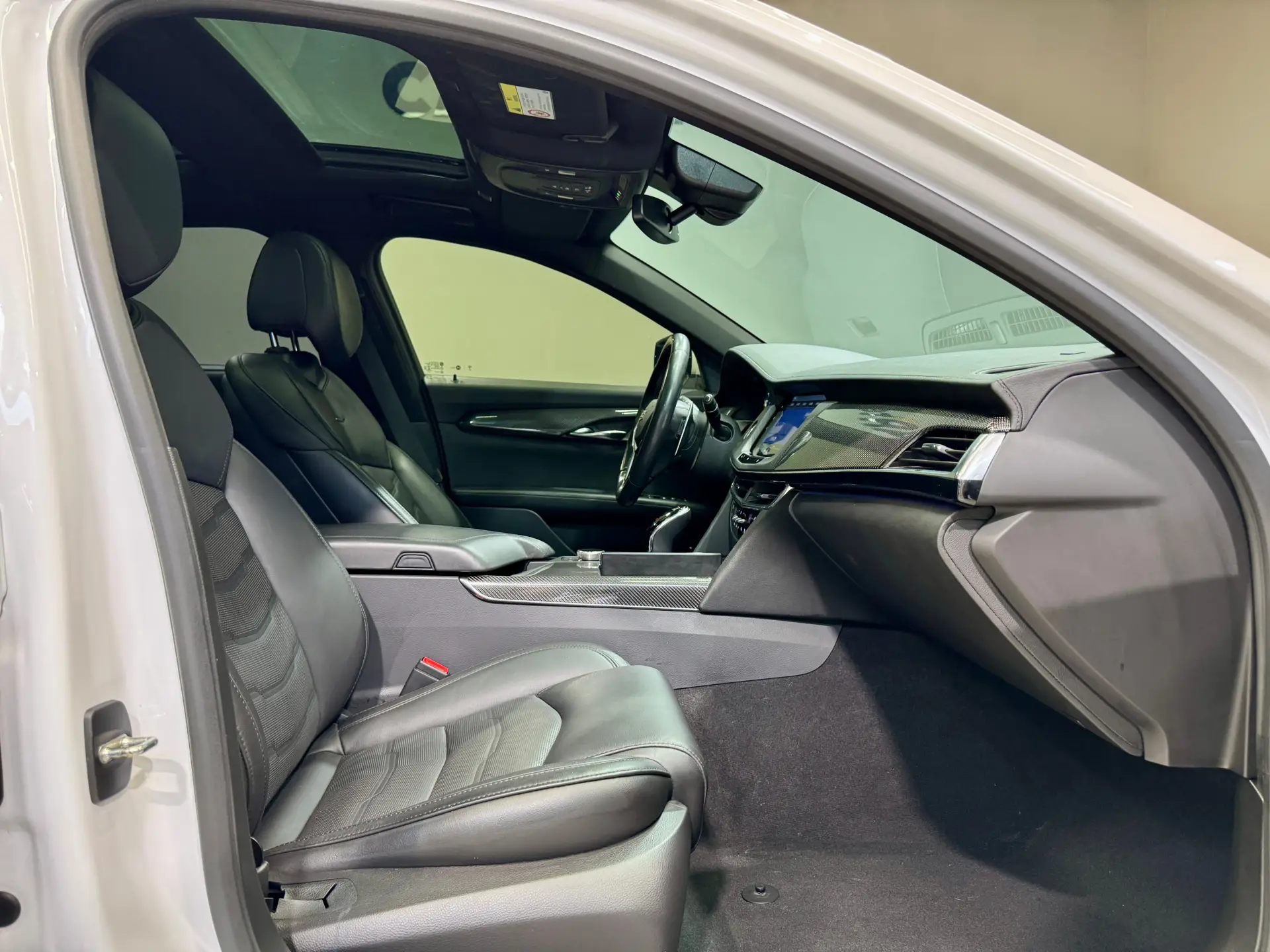 Cadillac CT6, 2022 15