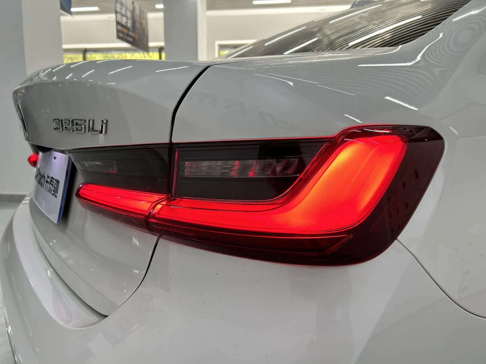 BMW 325Li, 2023 6