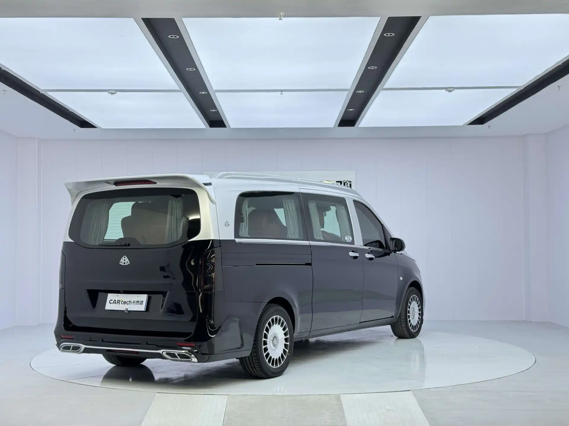 Mercedes-Benz Vito, 2023 все фото